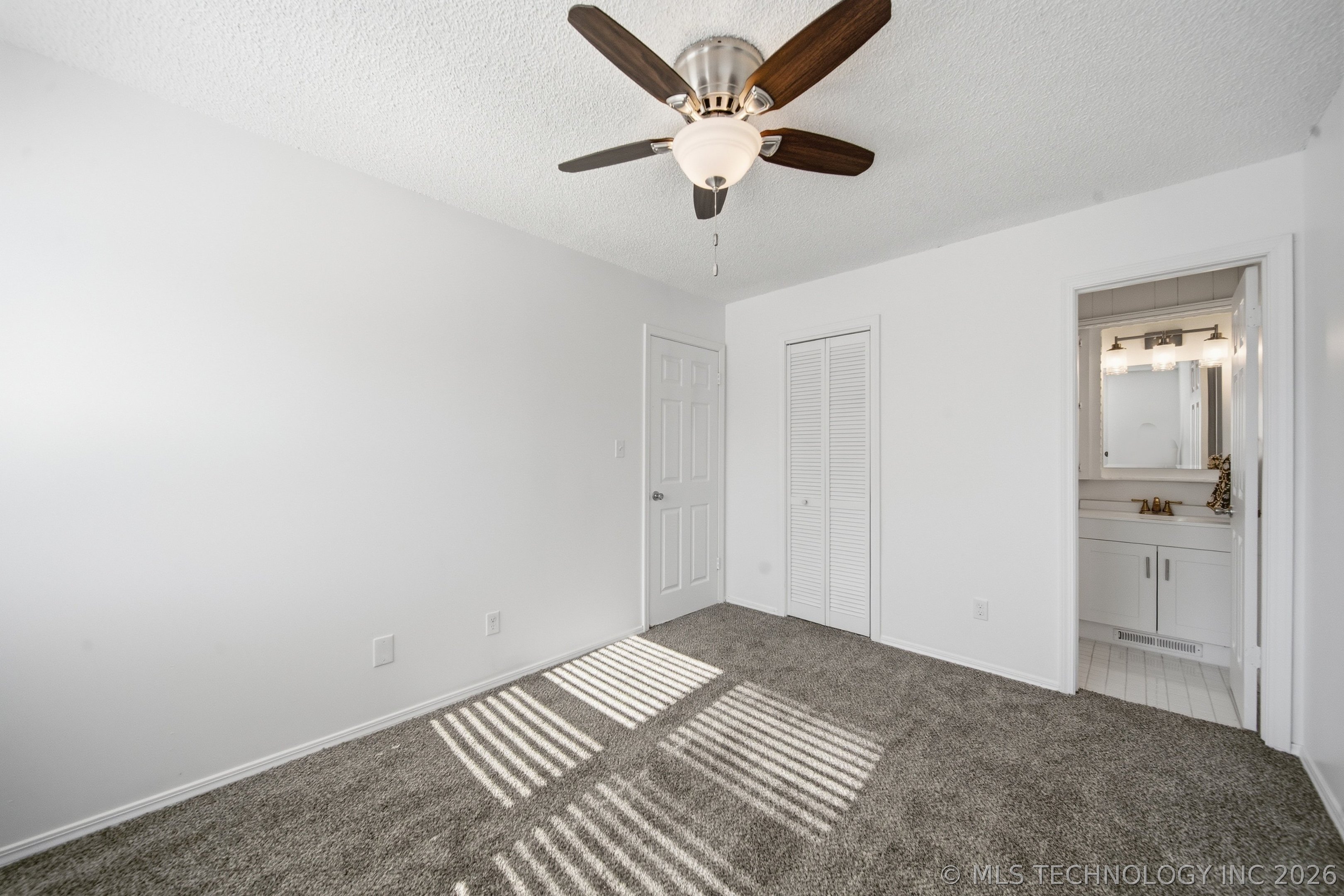 1404 N Cedar Street Property Photo 23