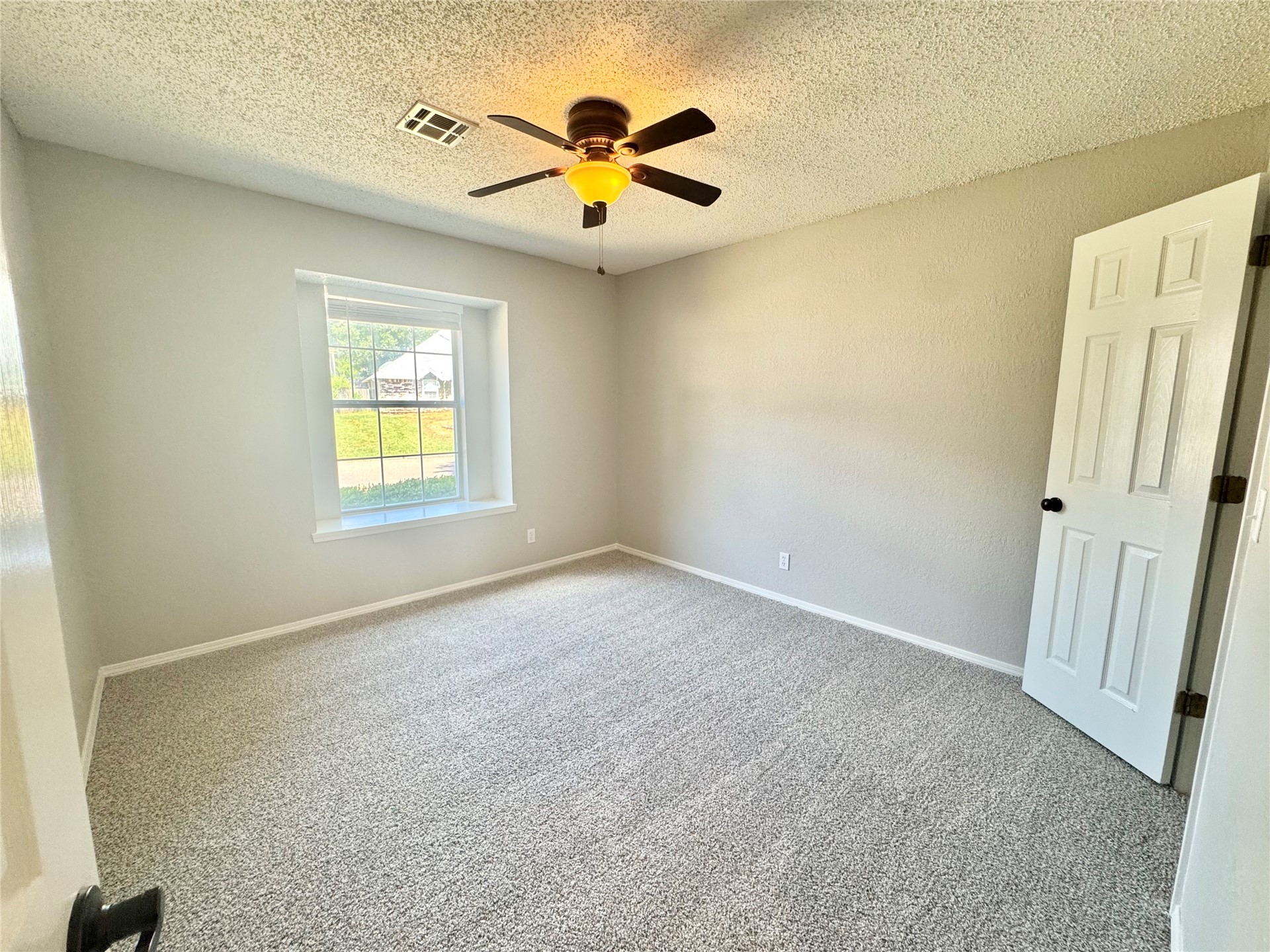 9216 E 97th Place Property Photo 15