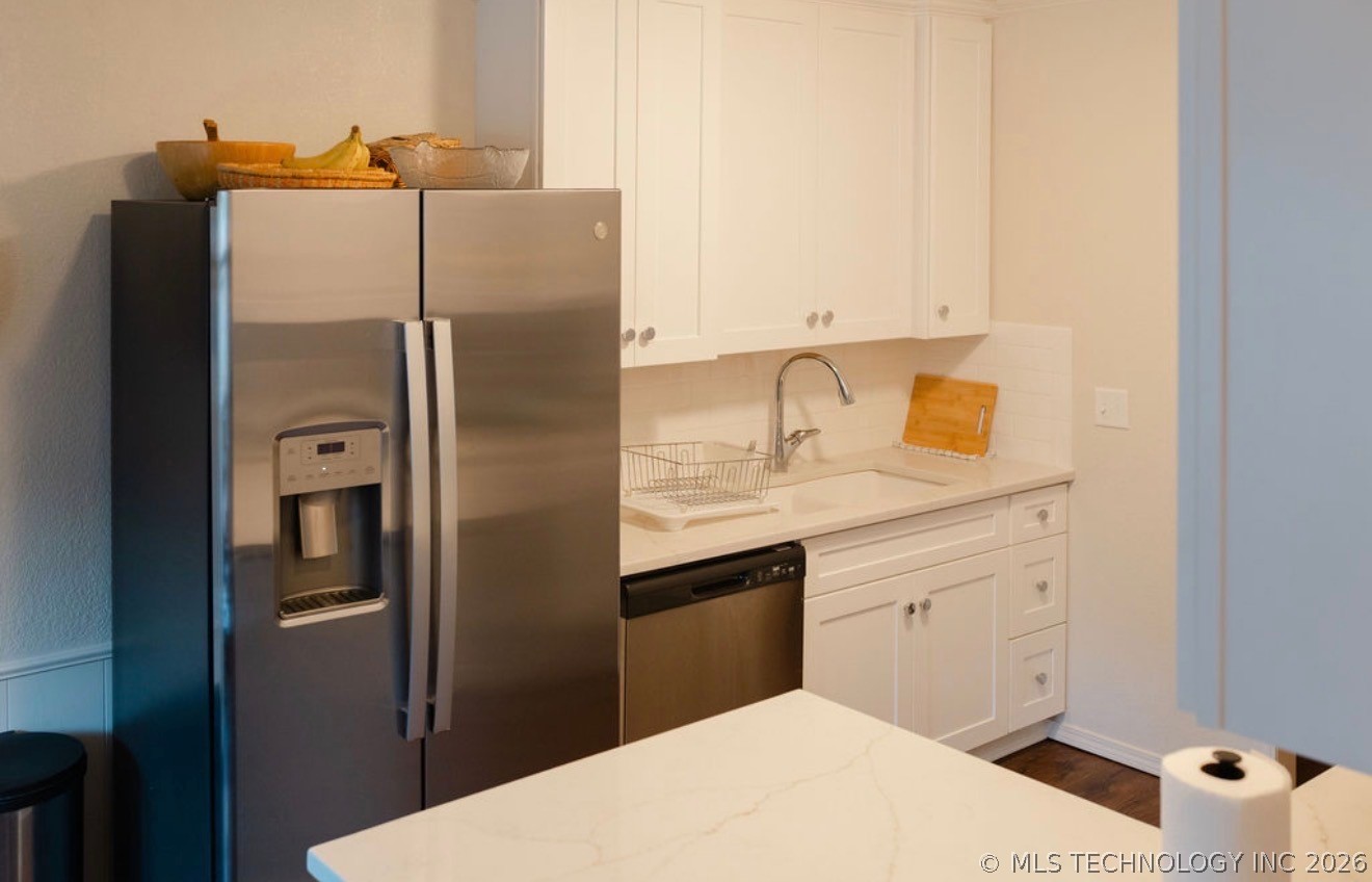 14248 E 37th Place Property Photo 13