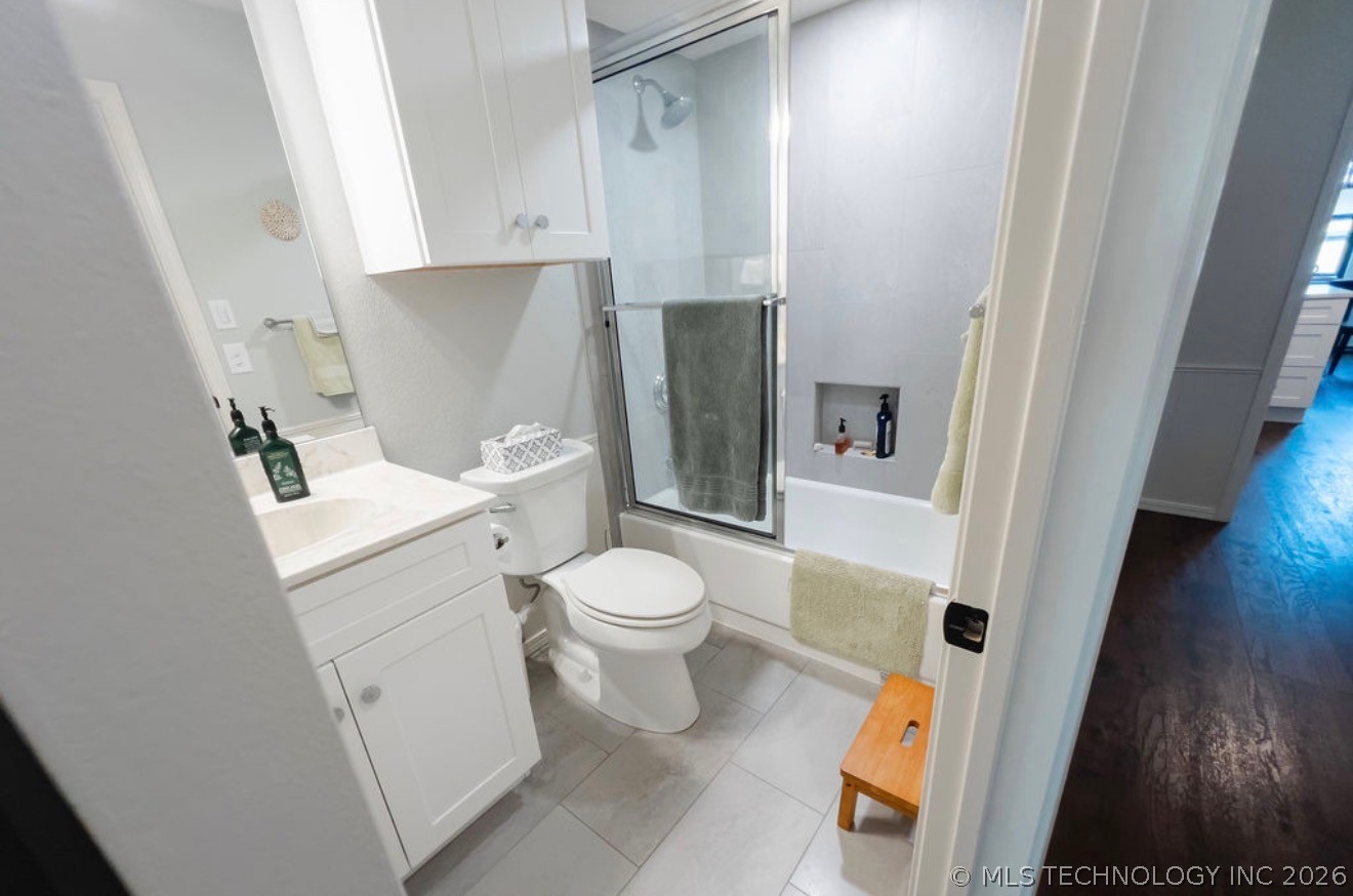 14248 E 37th Place Property Photo 24