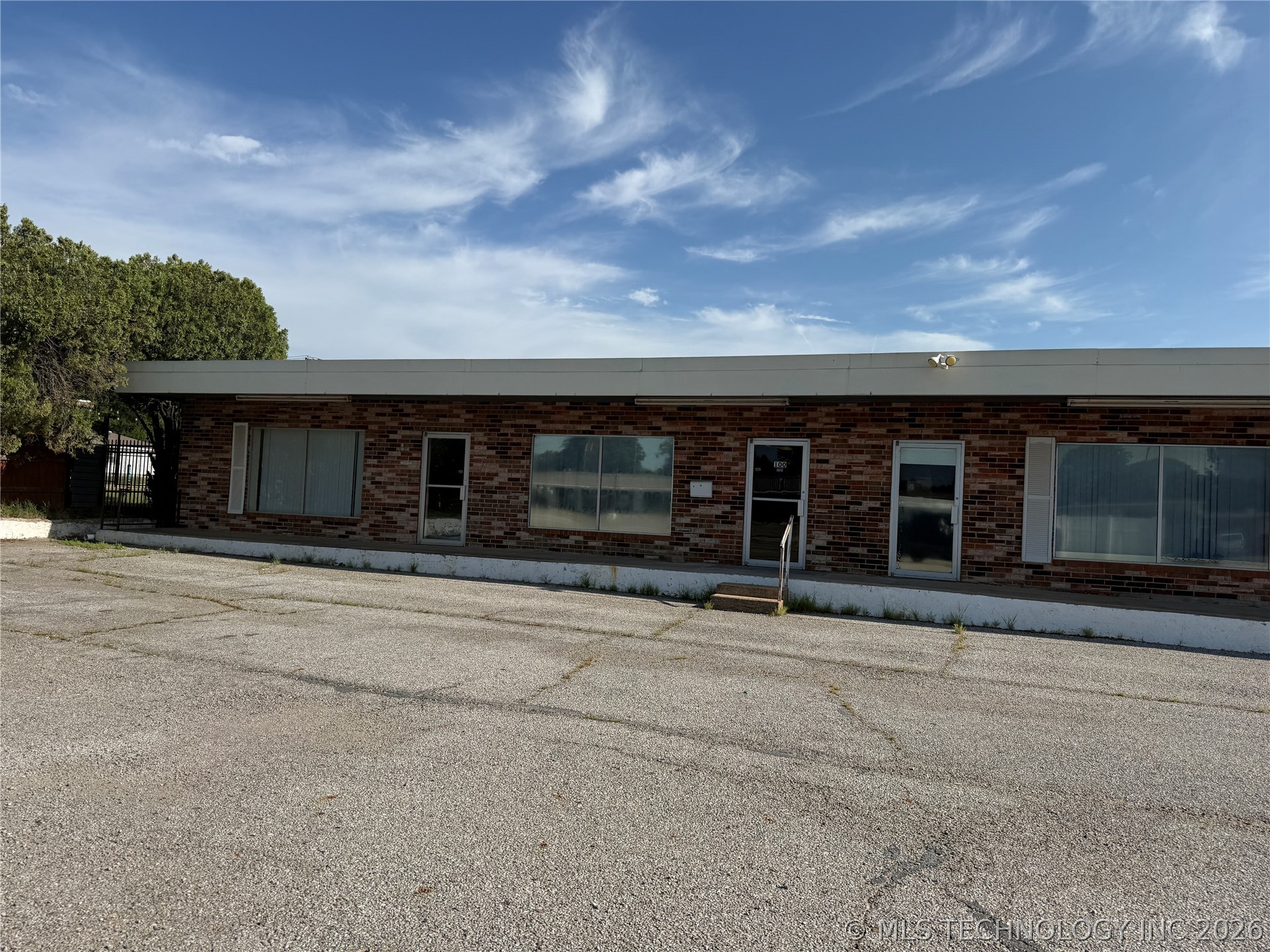 91 Broadlawn Shopping