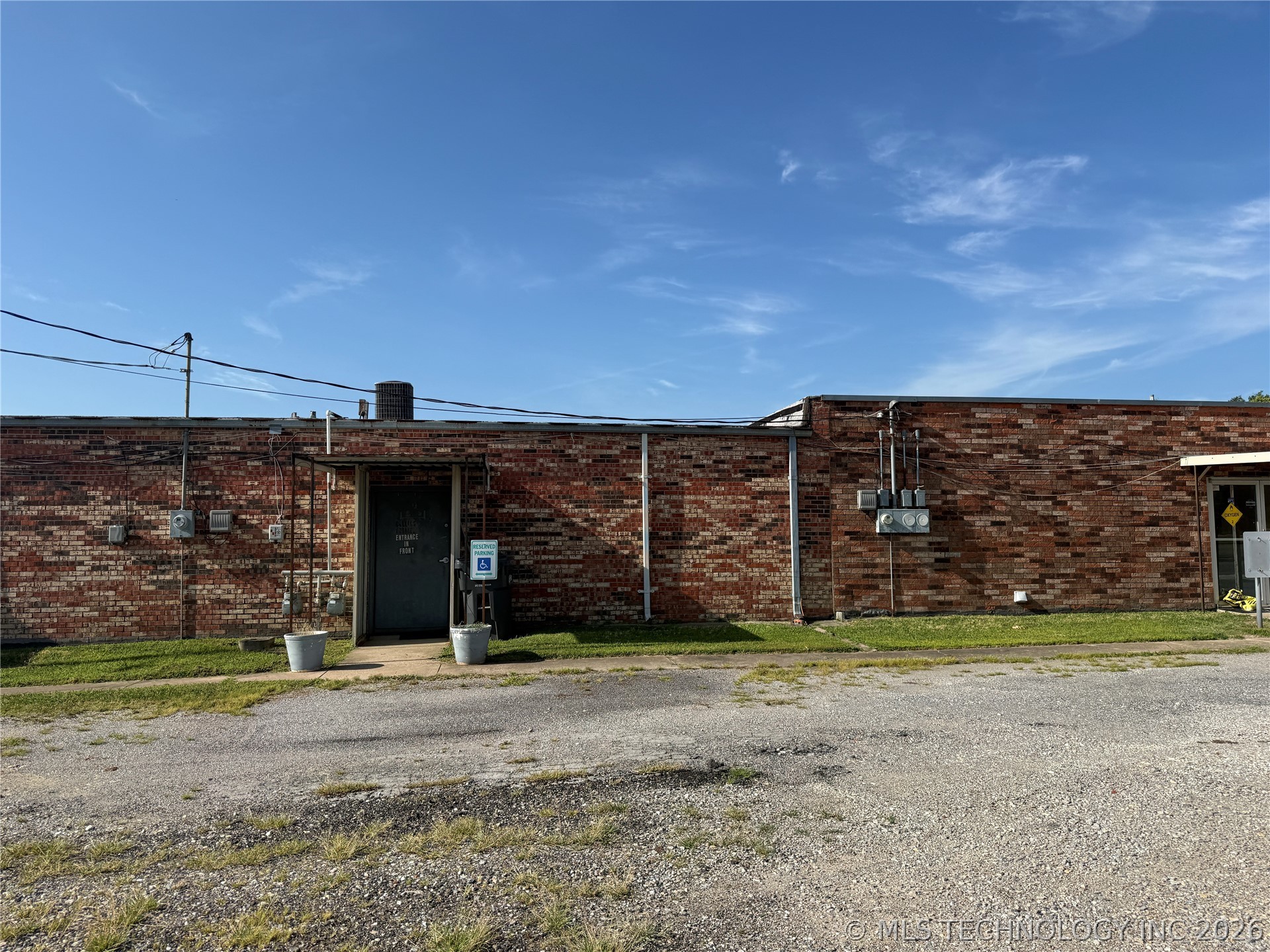 91 Broadlawn Shopping Property Photo 2