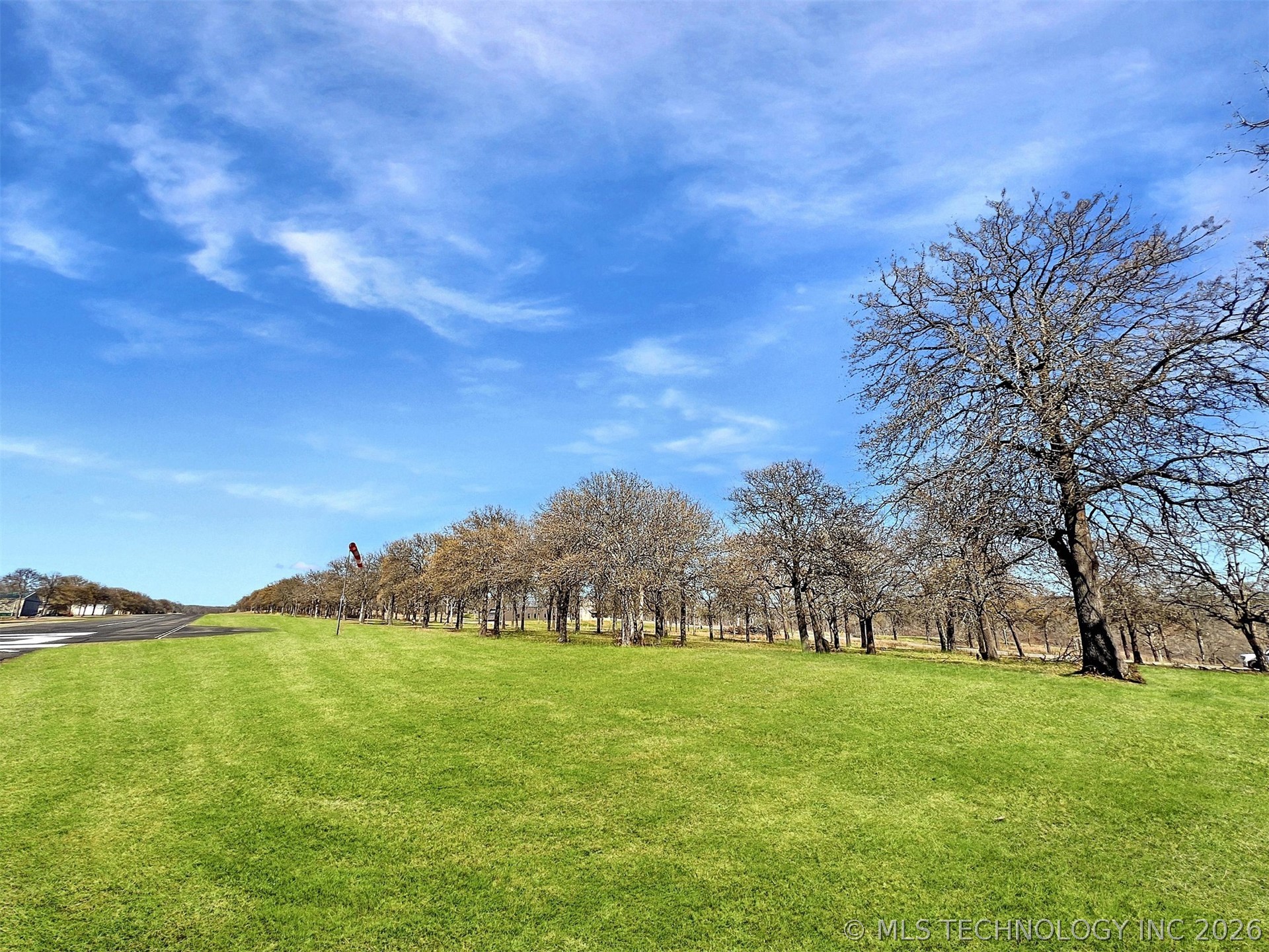 18977 E Wilderness Lane Property Photo 13