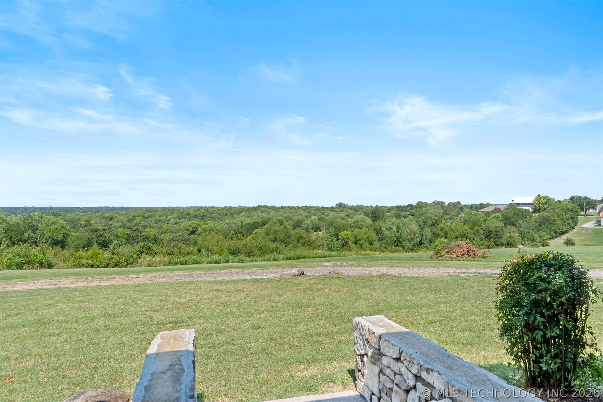 142599 Weaver Property Photo 4