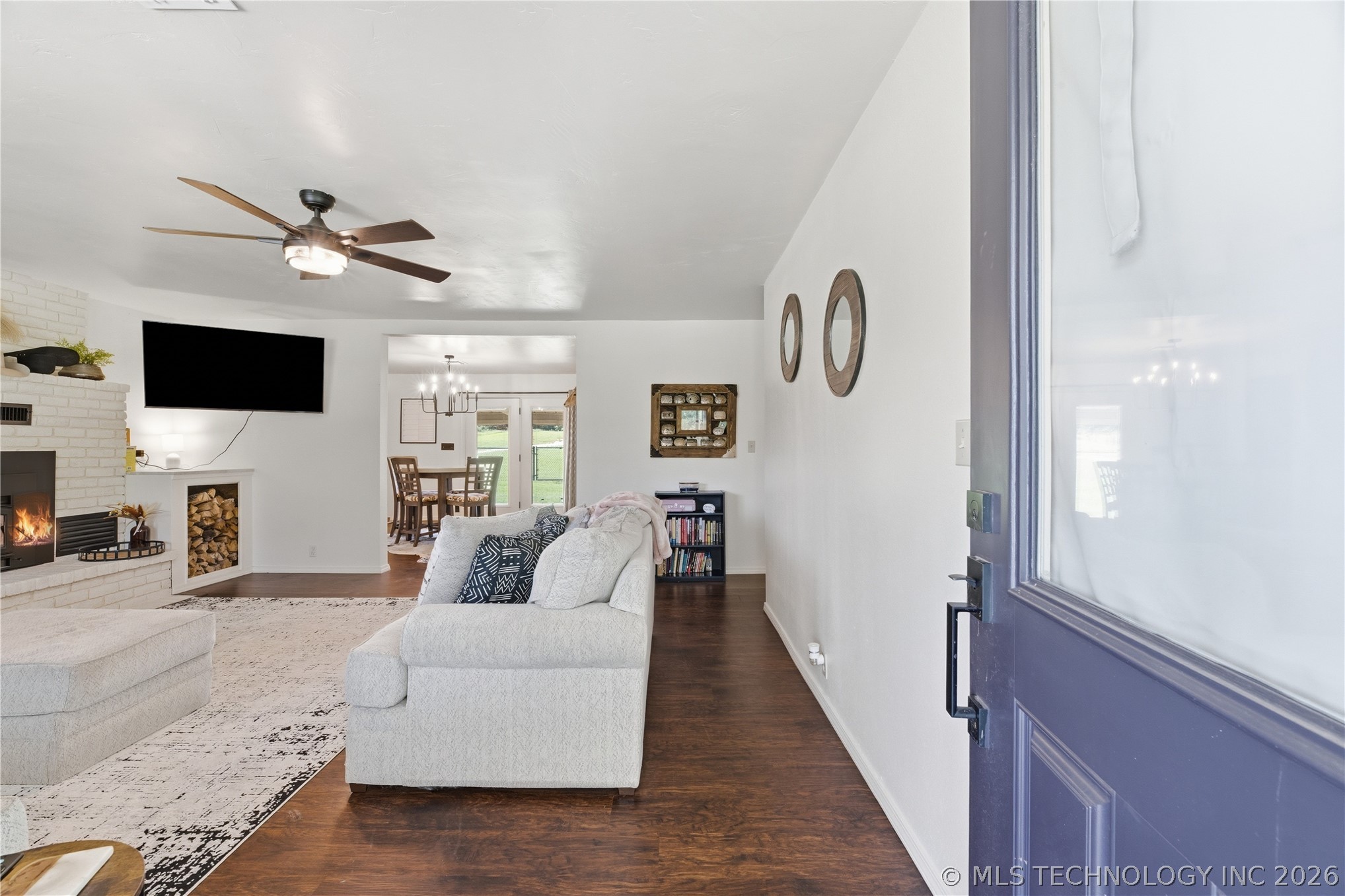 4081 S 4270 Road Property Photo 3