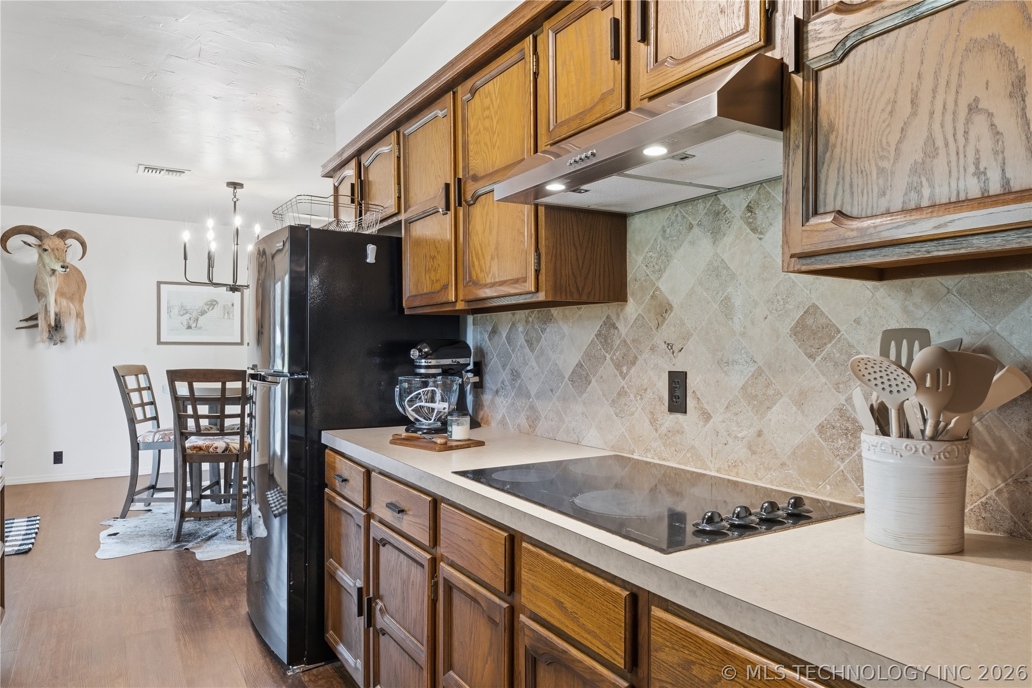 4081 S 4270 Road Property Photo 12