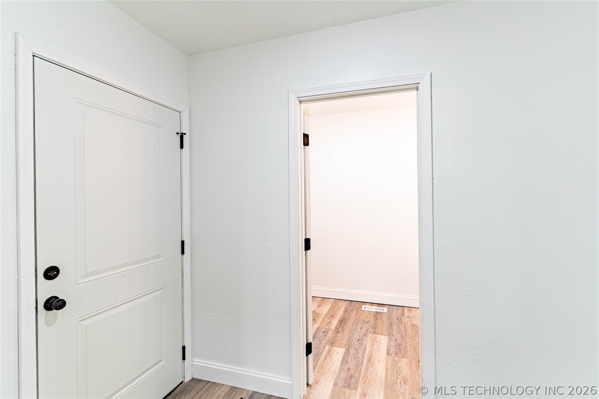 9698 Smathers Lane Property Photo 12