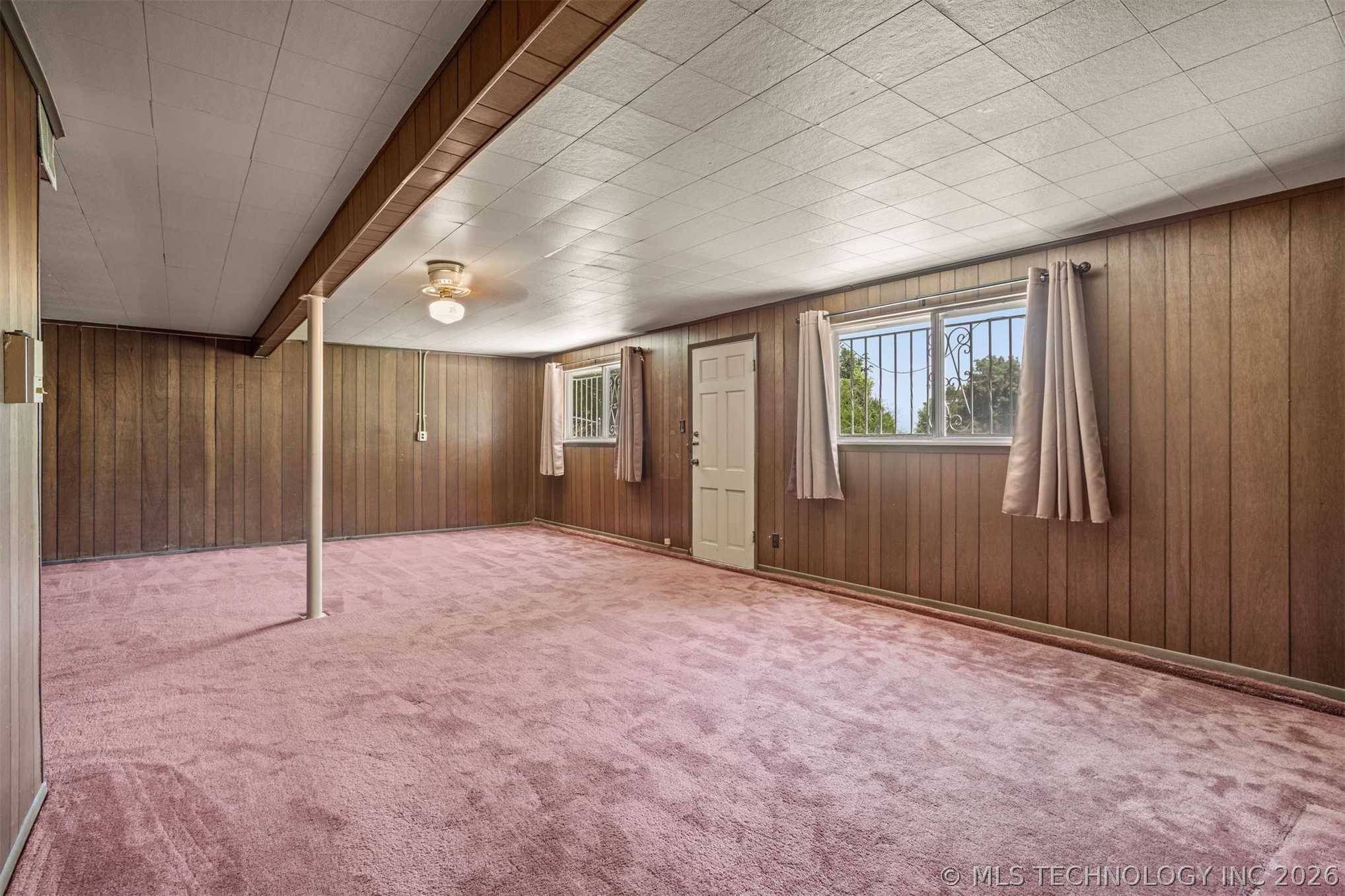 2219 N Main Street Property Photo 29