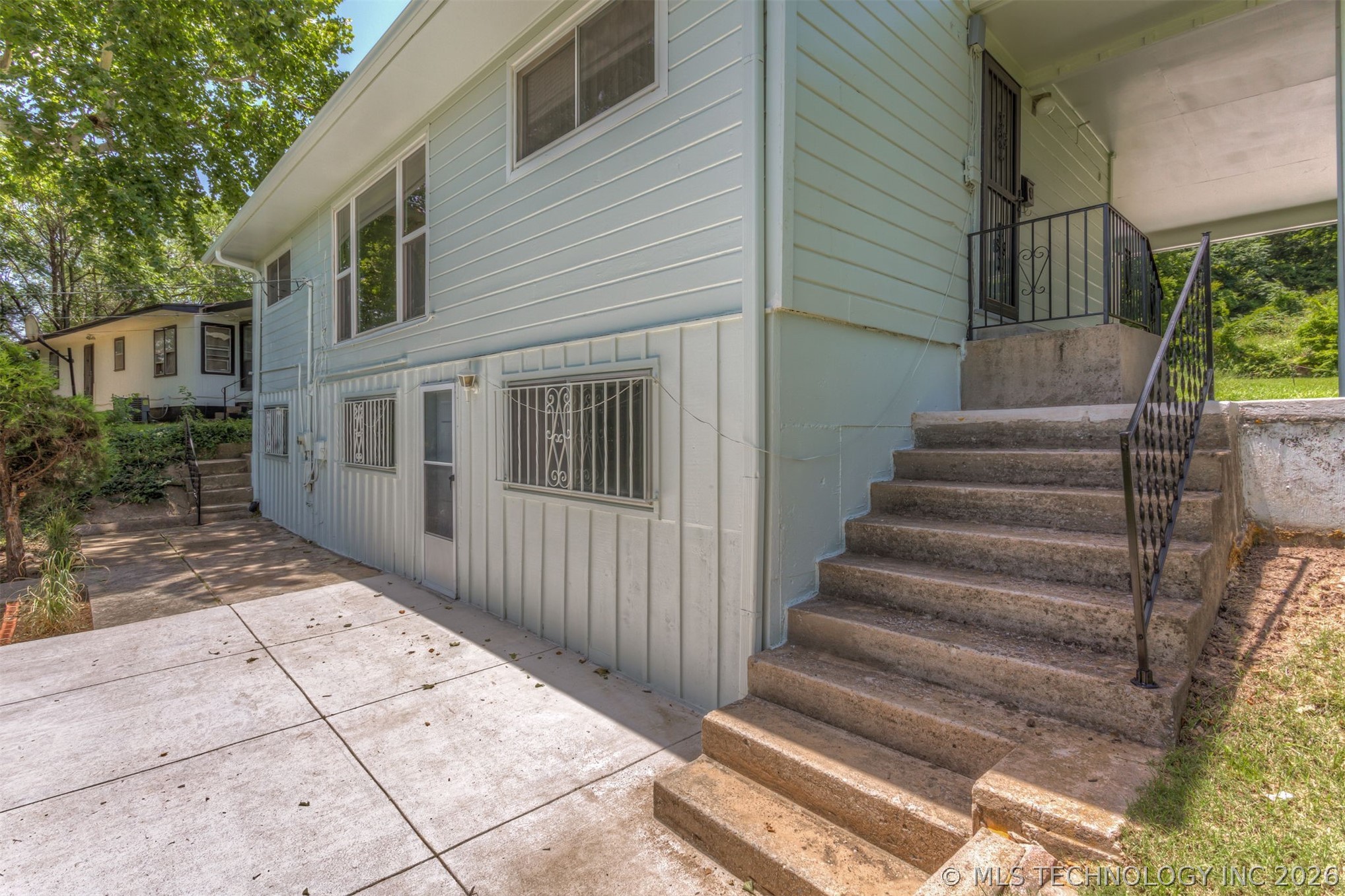 2219 N Main Street Property Photo 35