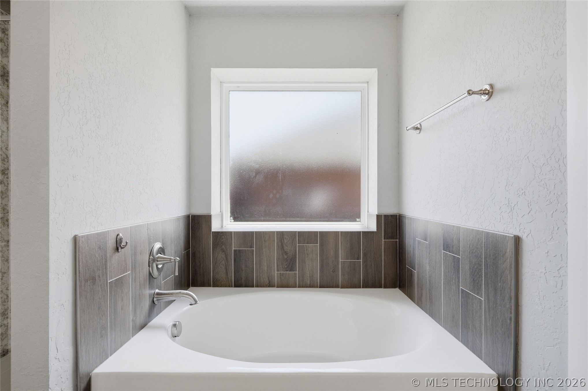 6415 E 146th Street S Property Photo 18