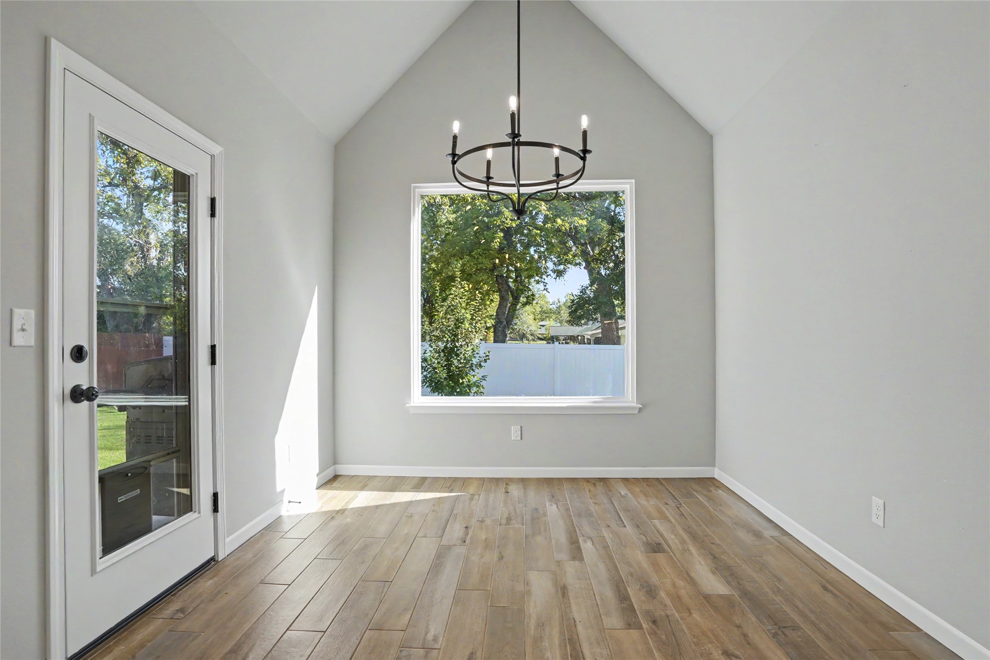 7009 E Oakland Street Property Photo 16