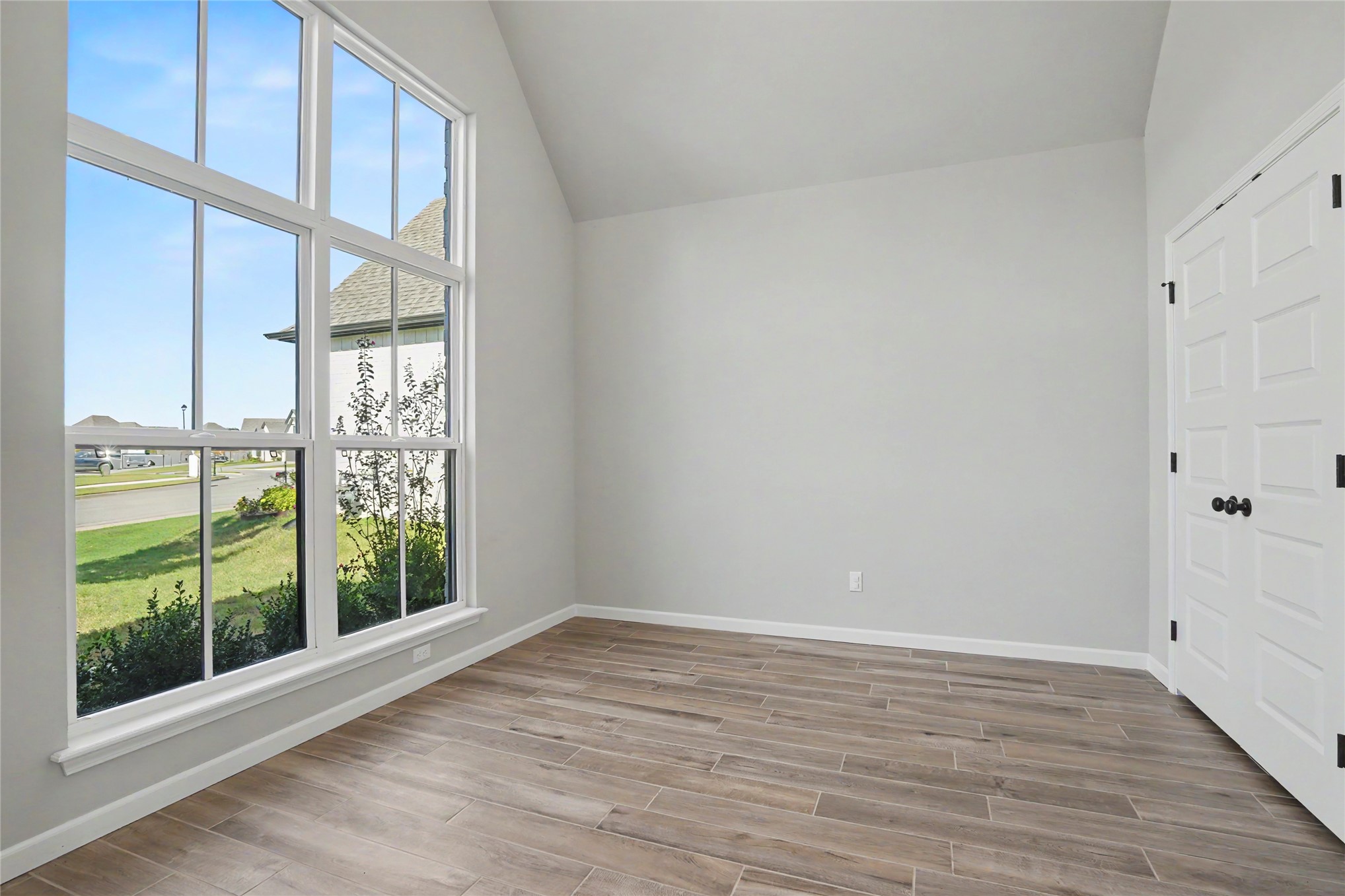 7009 E Oakland Street Property Photo 18