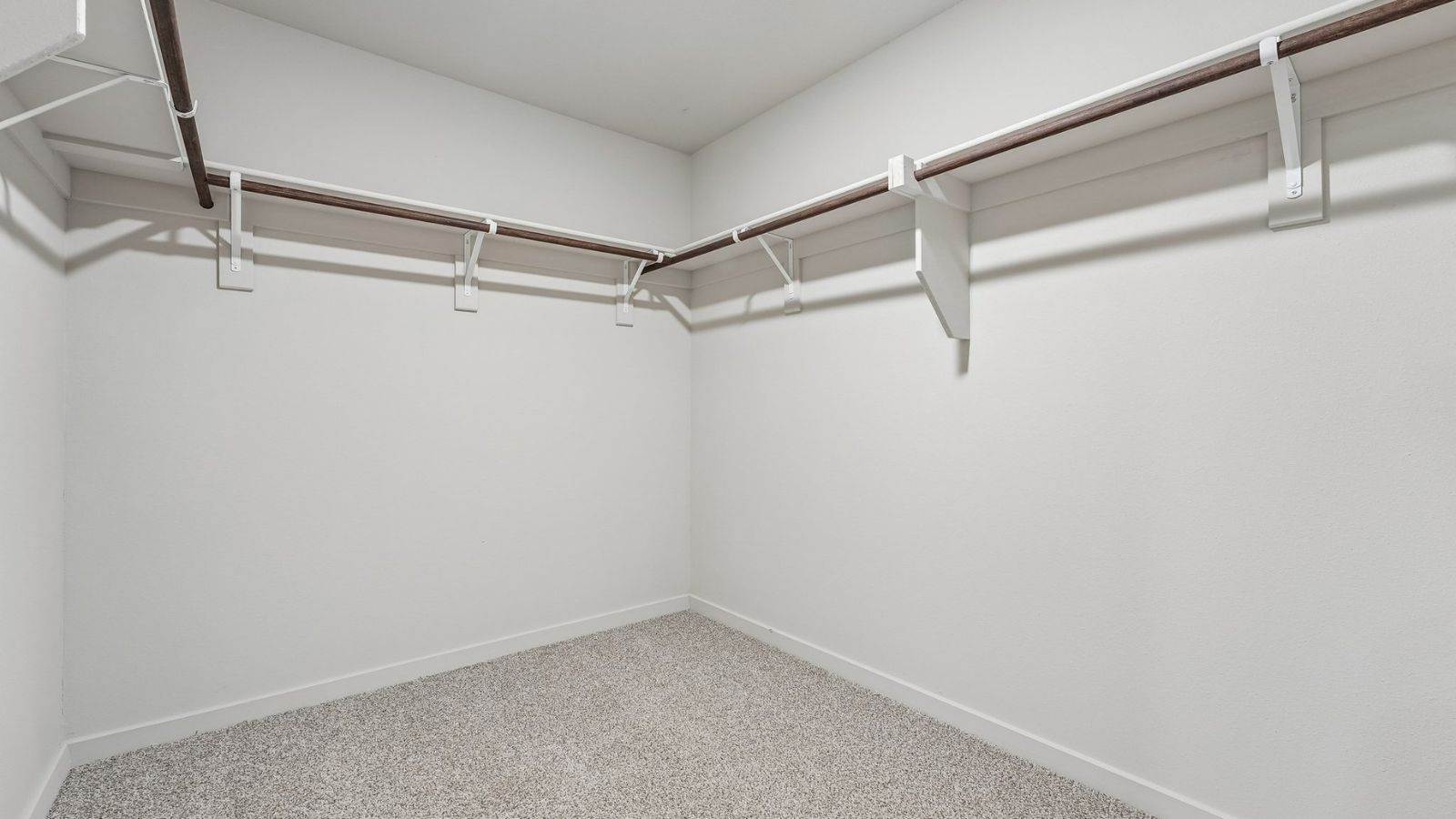 2011 E San Antonio Street Property Photo 16