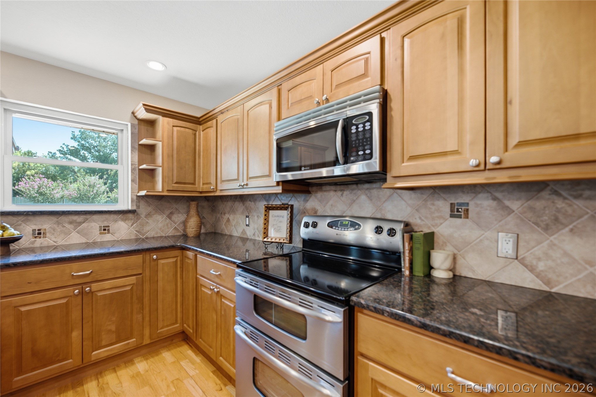 10921 N 110th East Avenue Property Photo 14