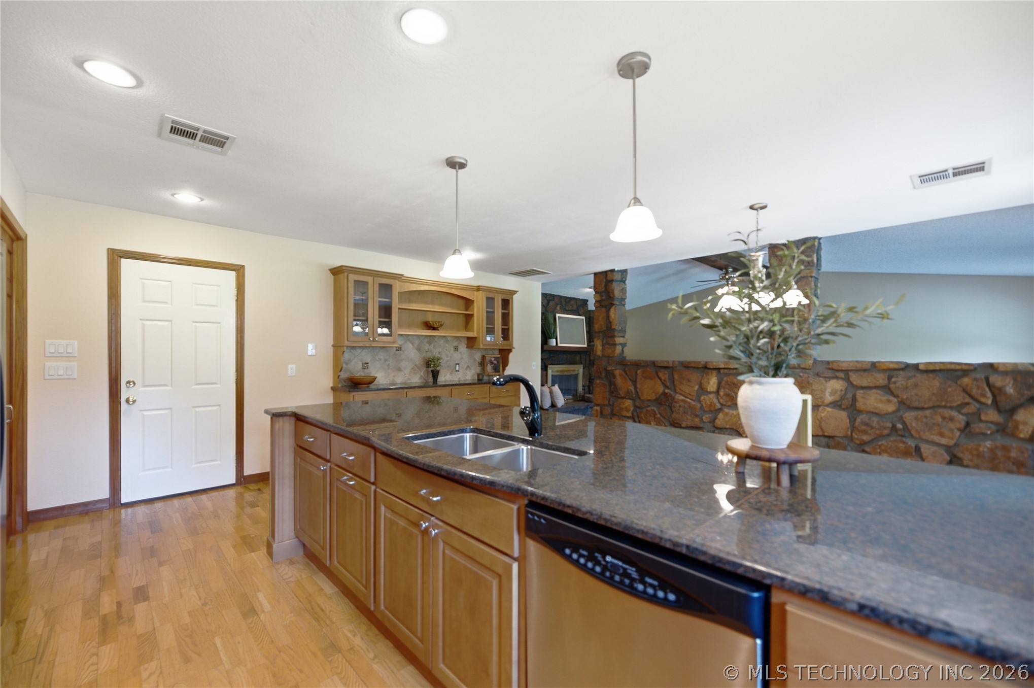10921 N 110th East Avenue Property Photo 15