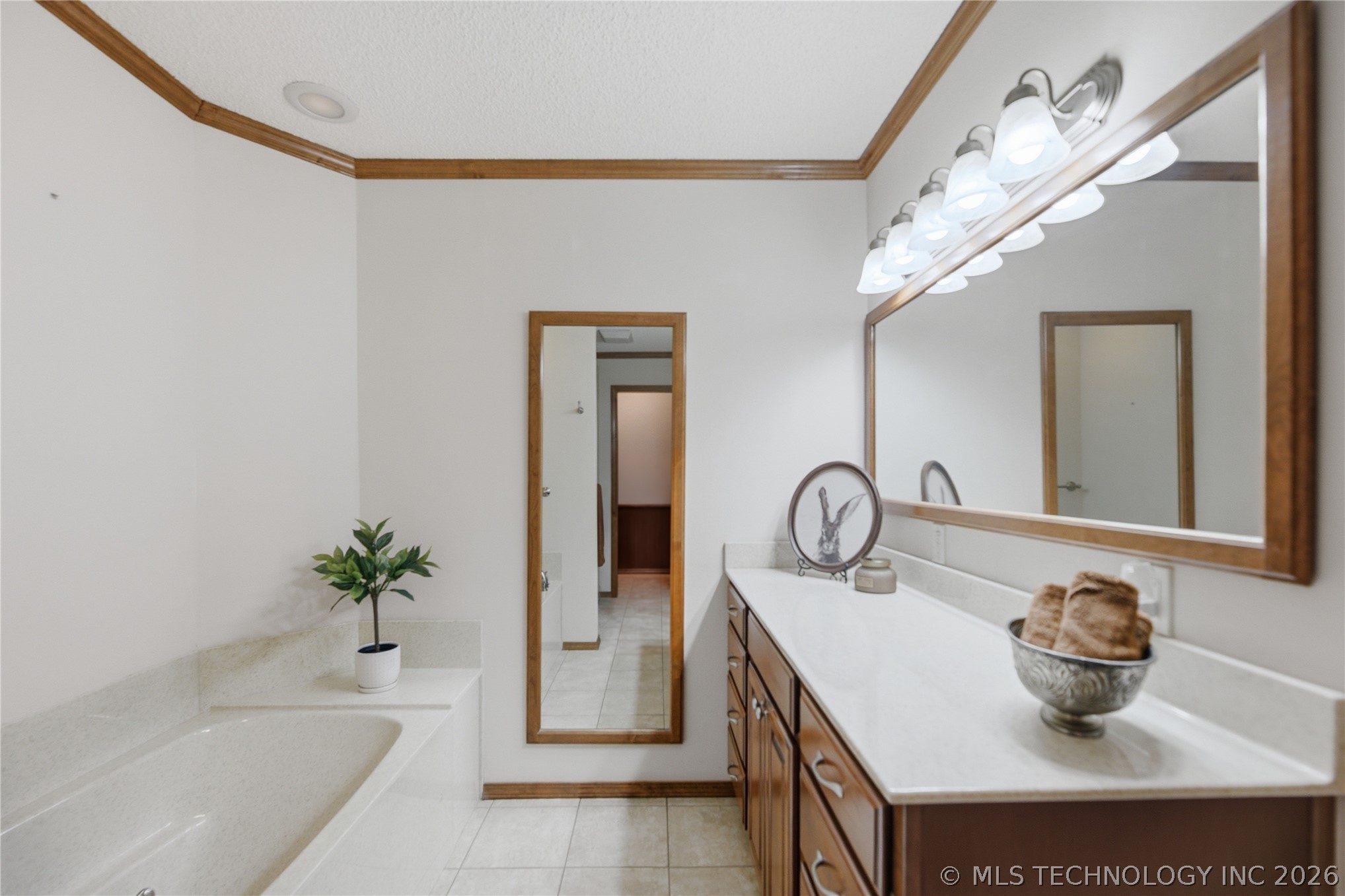 10921 N 110th East Avenue Property Photo 20