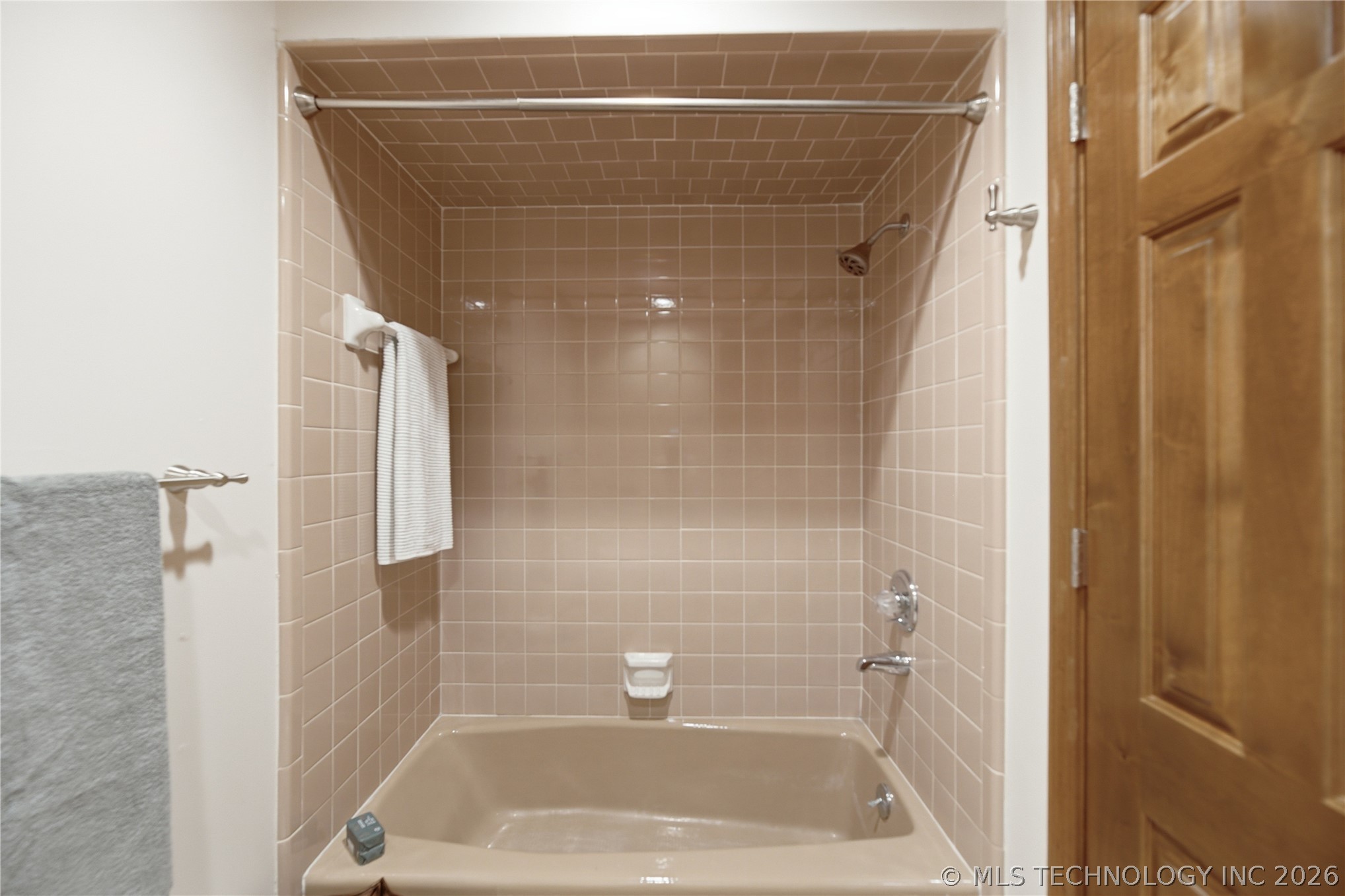 10921 N 110th East Avenue Property Photo 25