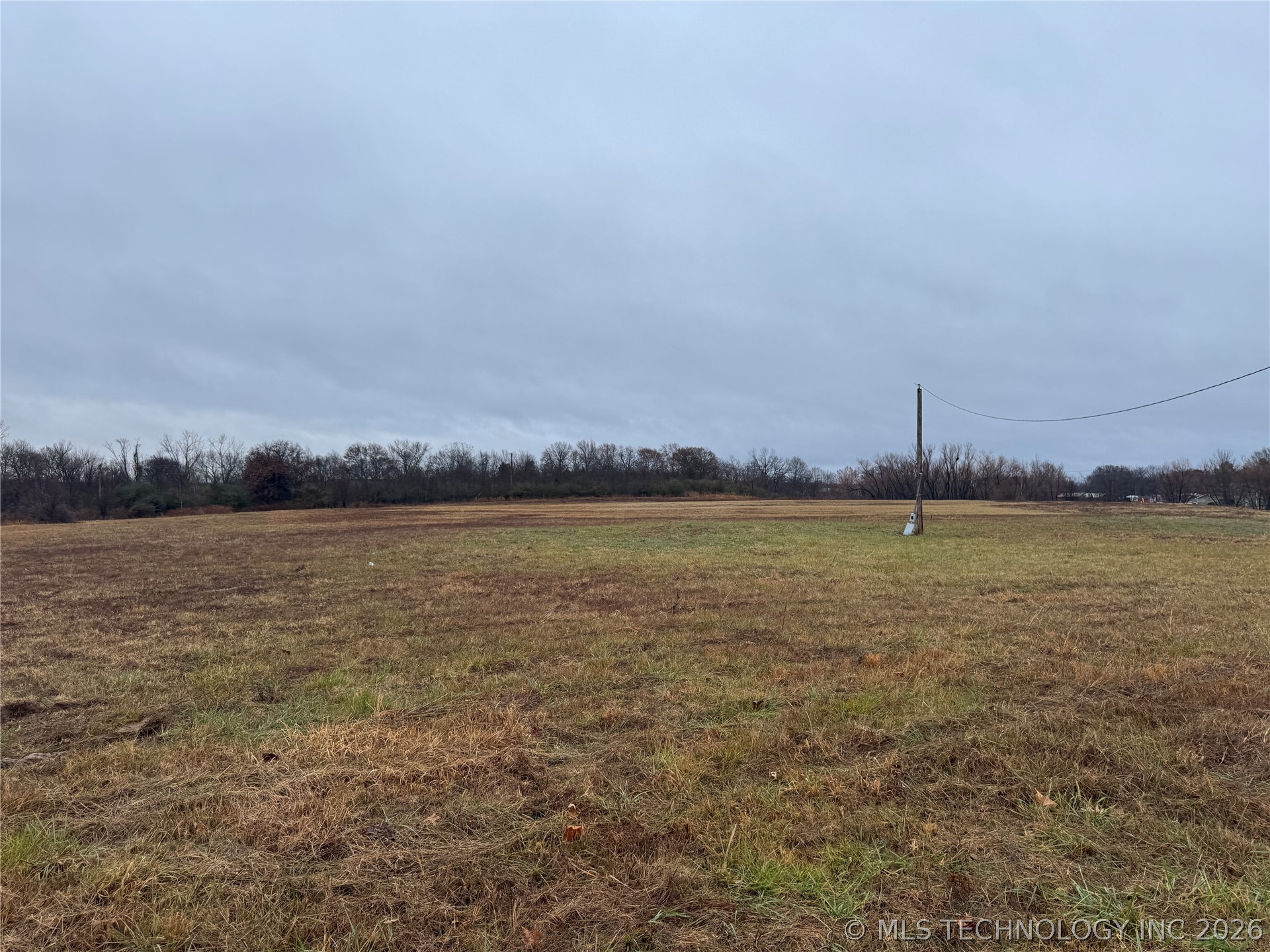 2500 E Mcgee Drive Property Photo 1