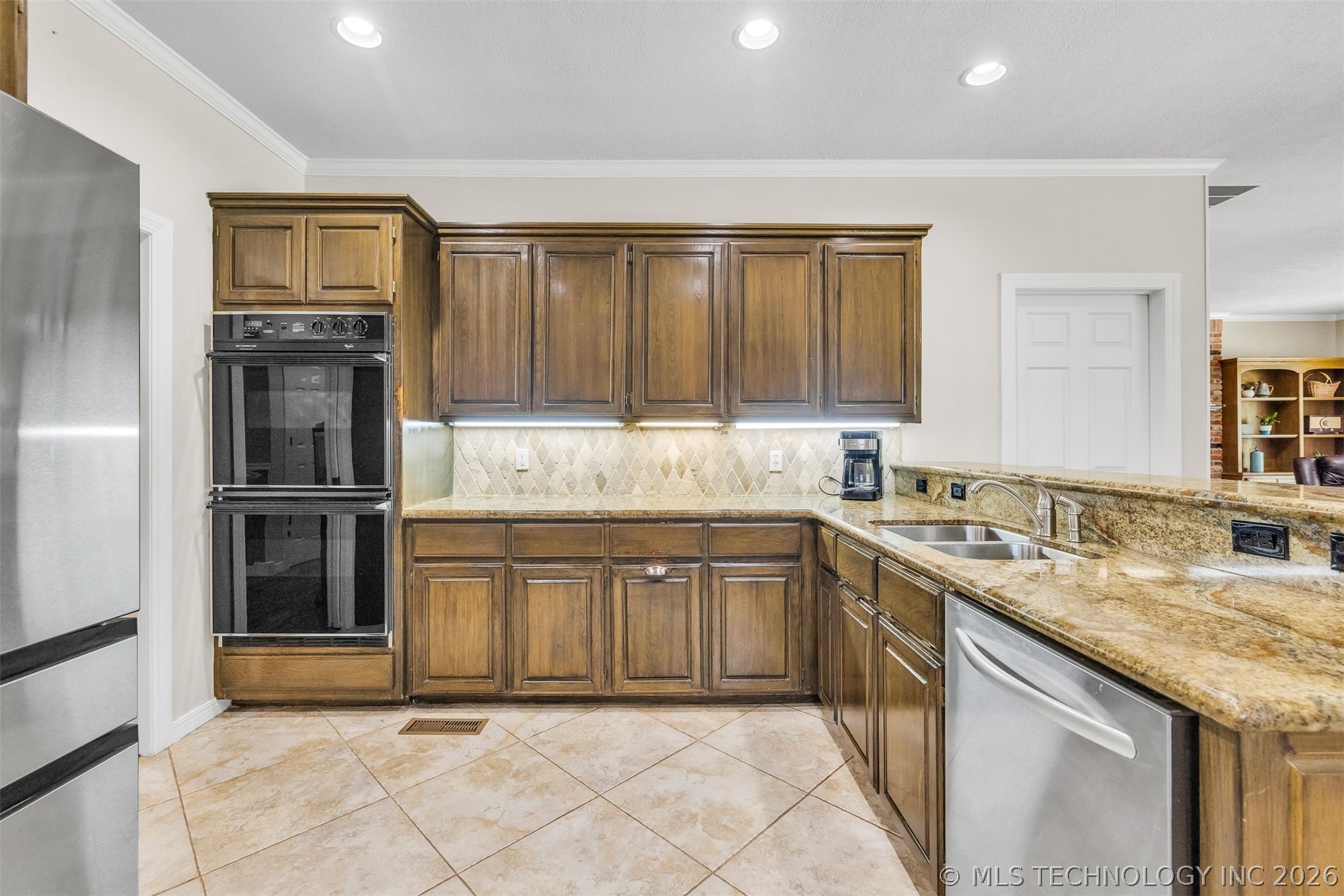 10329 S Granite Avenue Property Photo 22