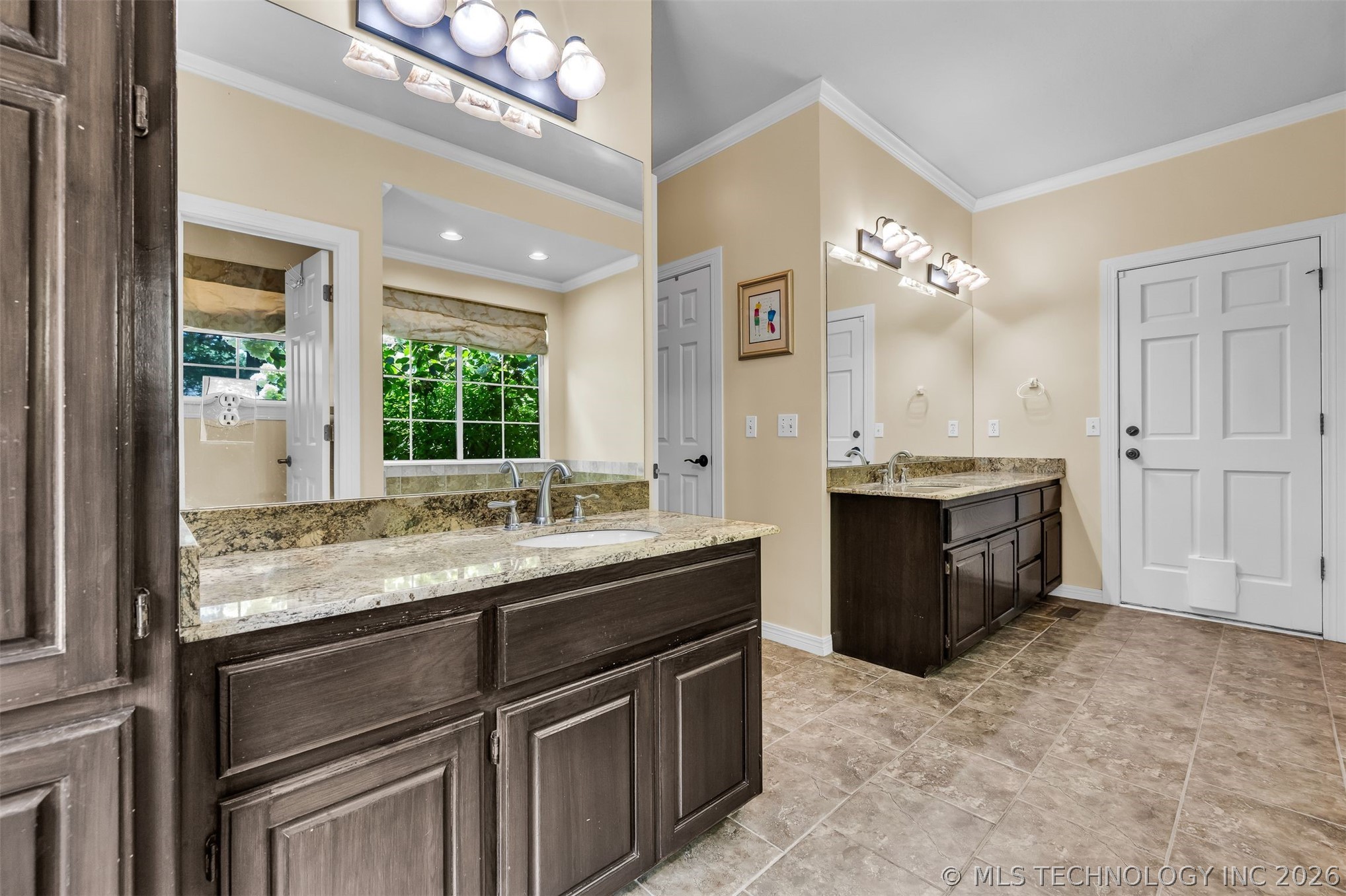 10329 S Granite Avenue Property Photo 33