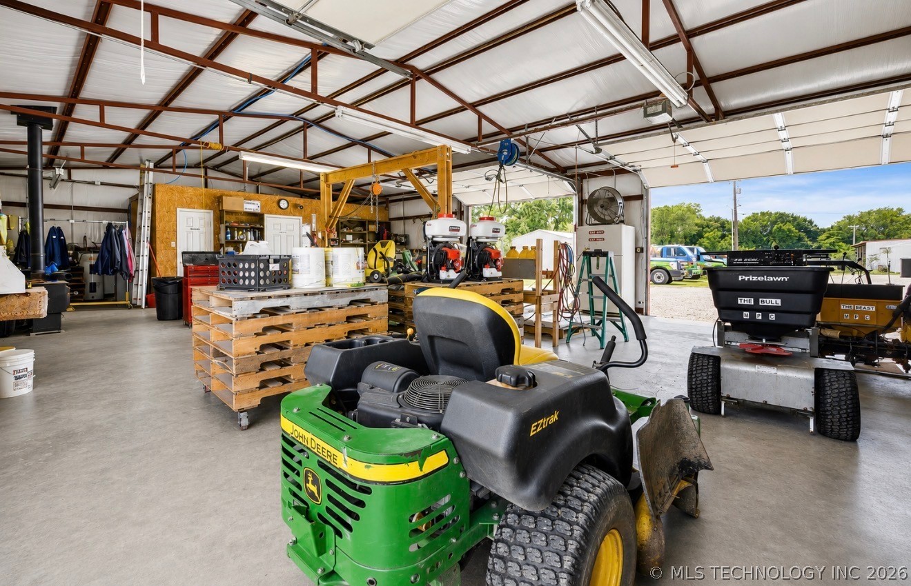 7864 Brock Property Photo 7