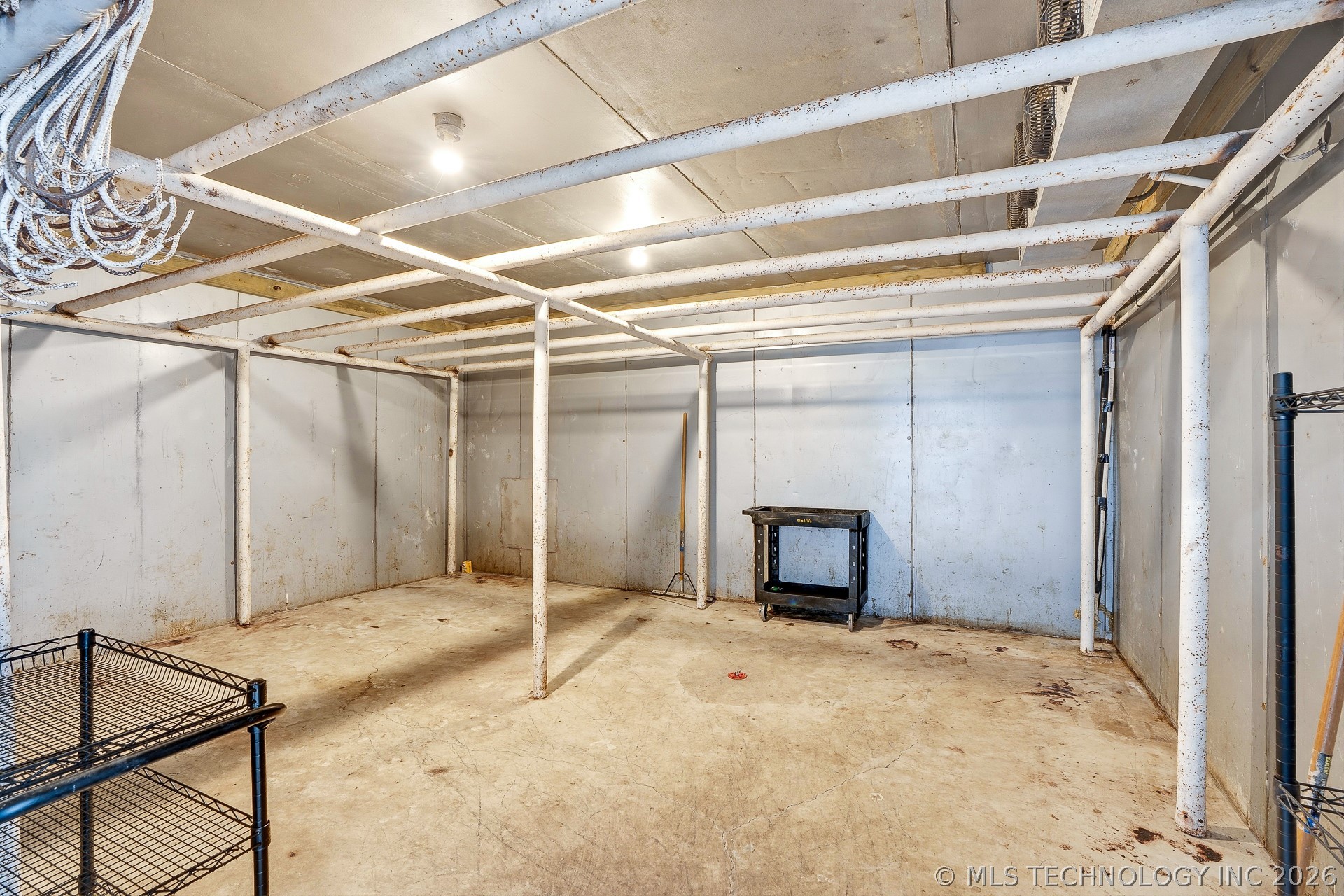 901 N Broadway Property Photo 13