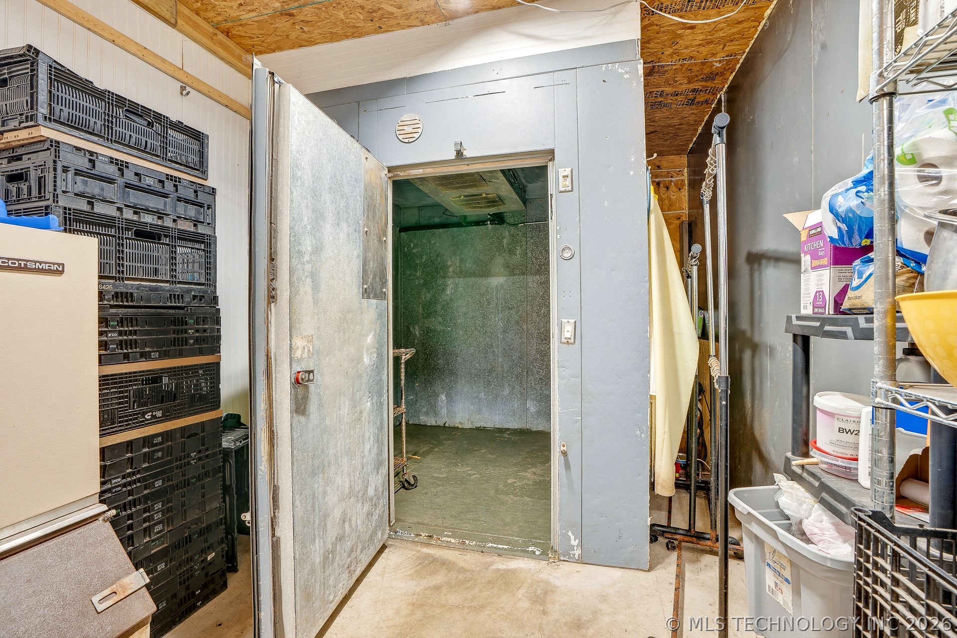901 N Broadway Property Photo 16