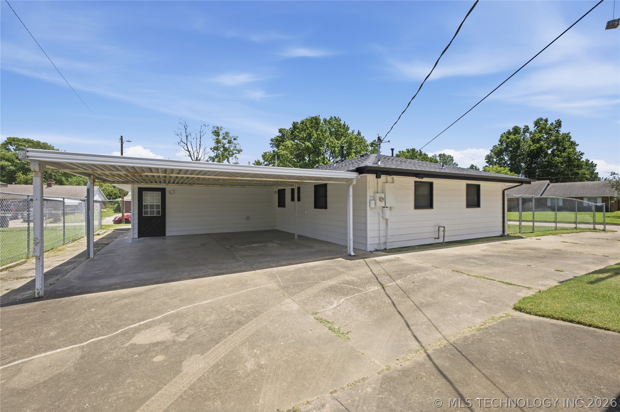 501 Warwick Drive Property Photo 32