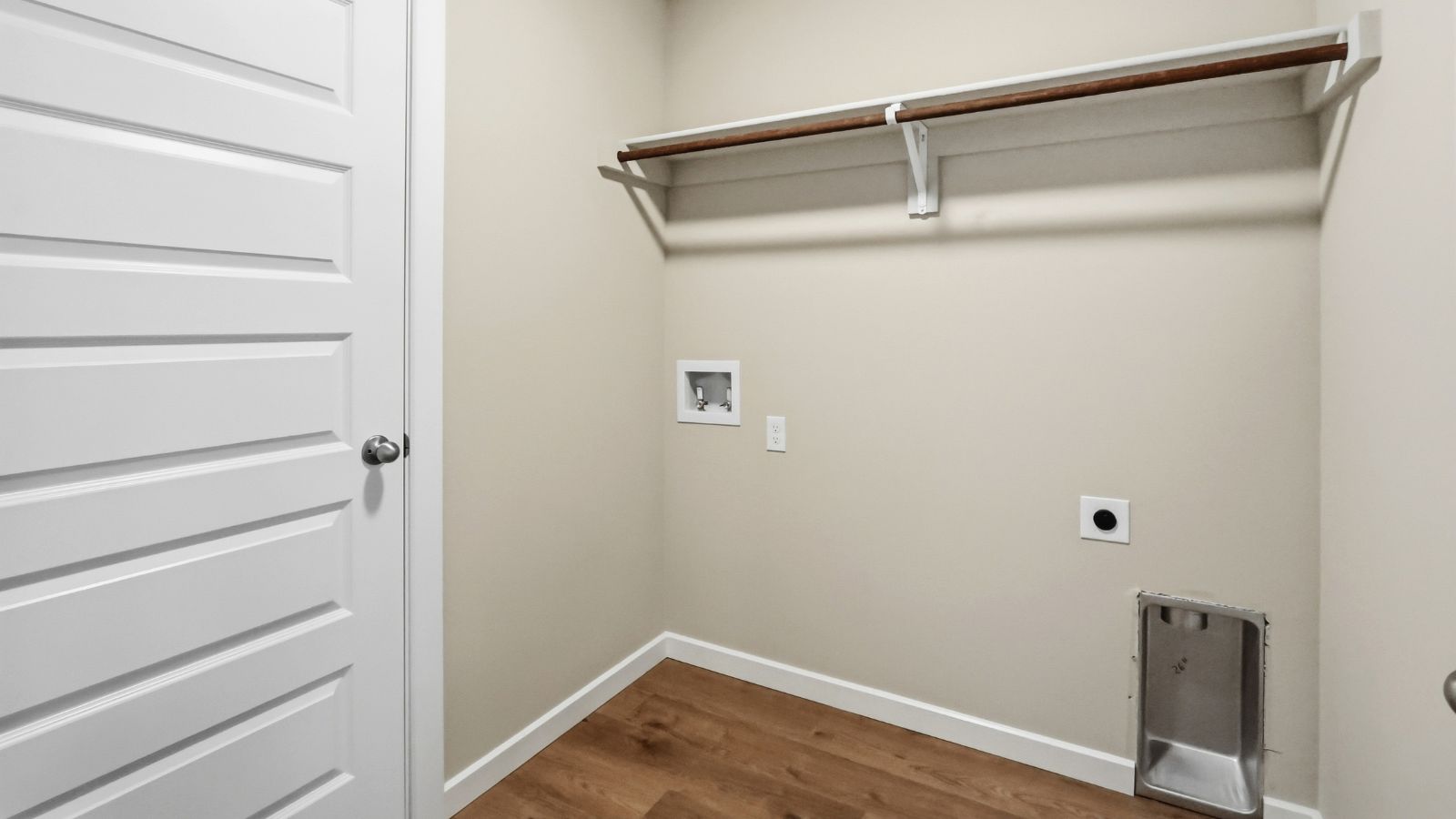 3913 E Kansas Street Property Photo 16