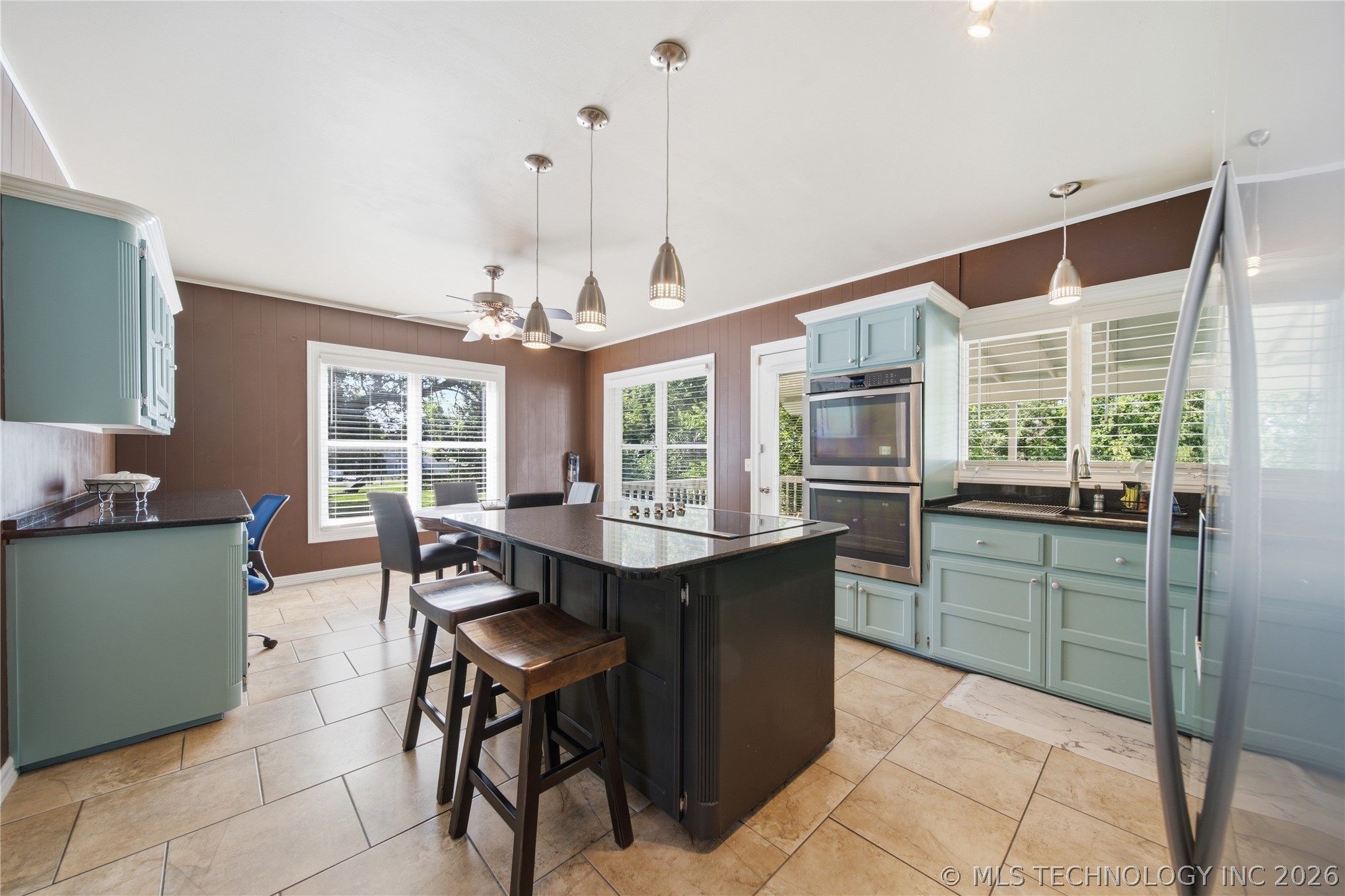 14 E Smith Avenue Property Photo 17