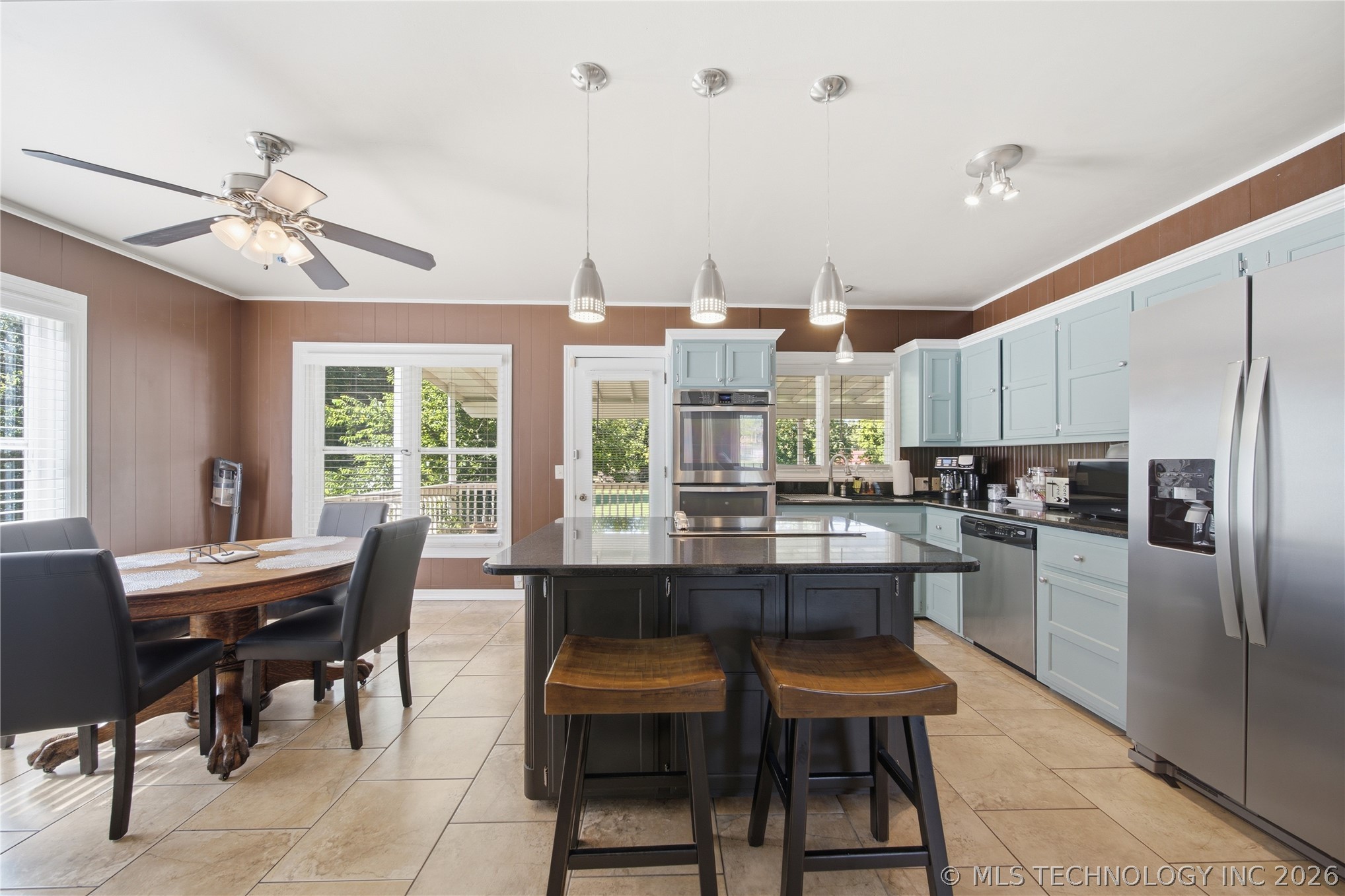 14 E Smith Avenue Property Photo 18