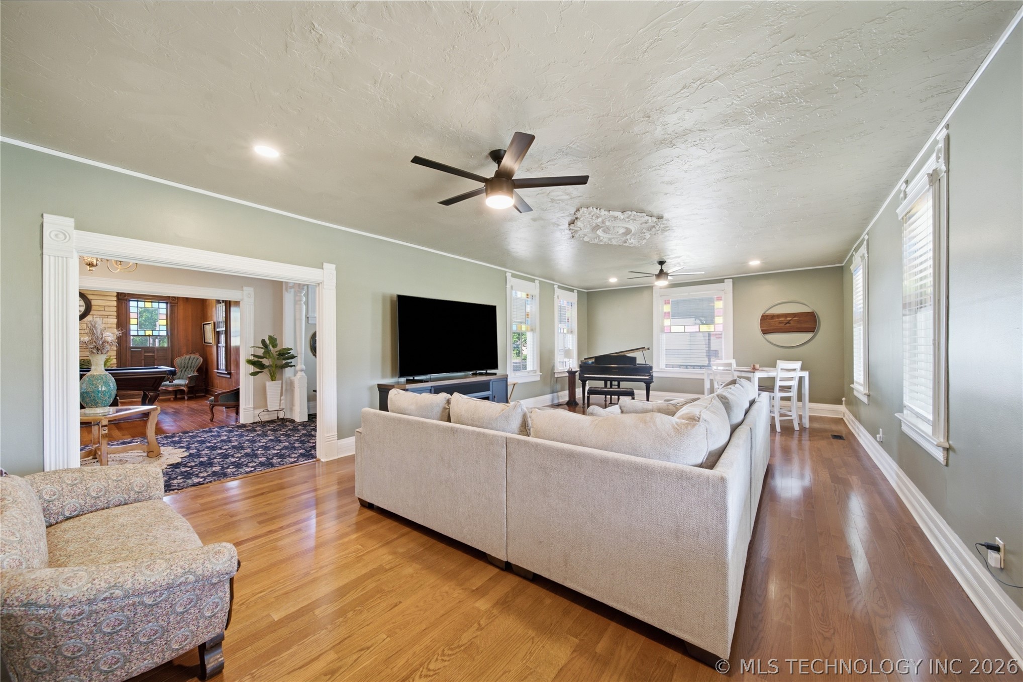 14 E Smith Avenue Property Photo 23