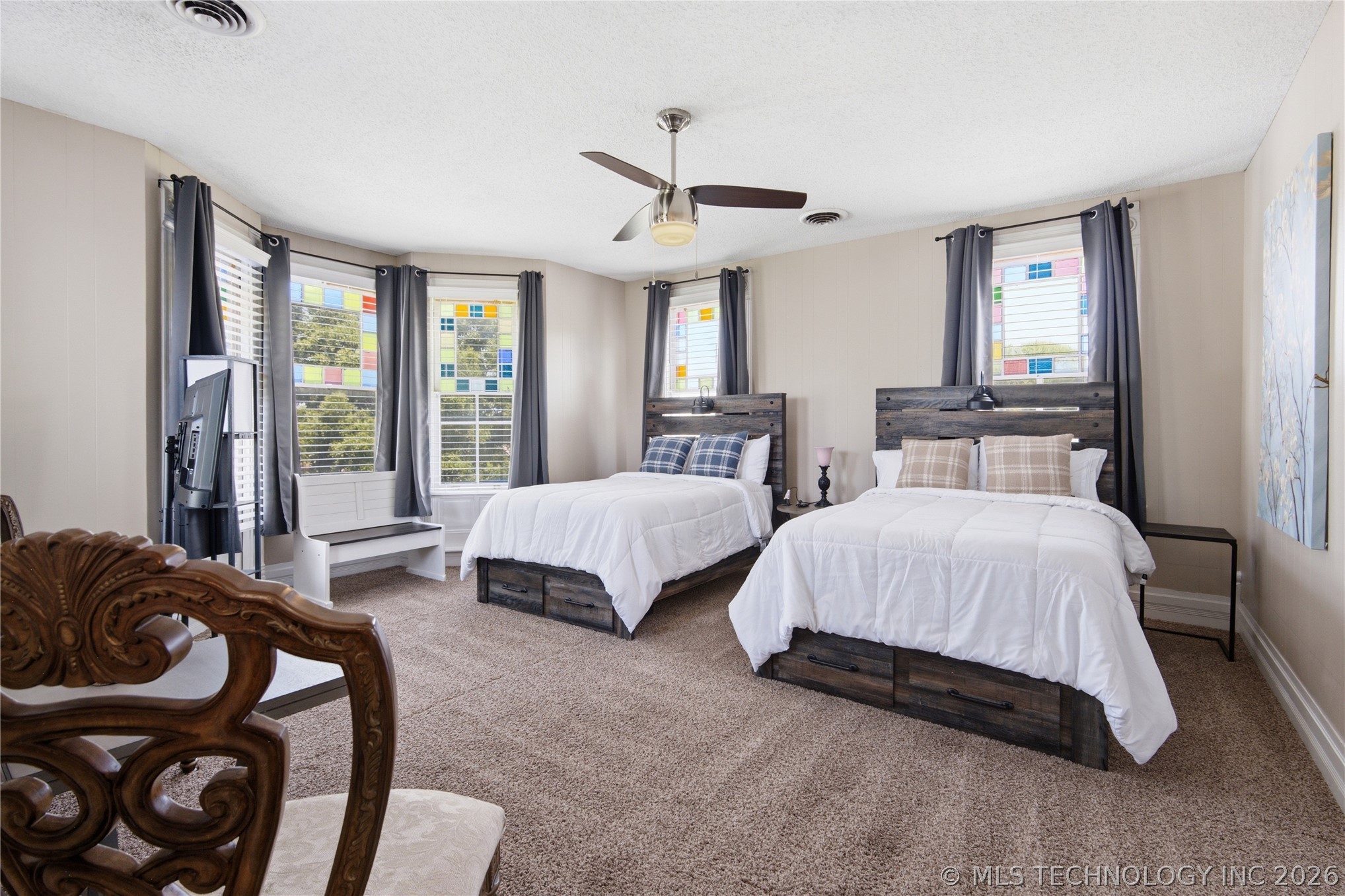 14 E Smith Avenue Property Photo 38