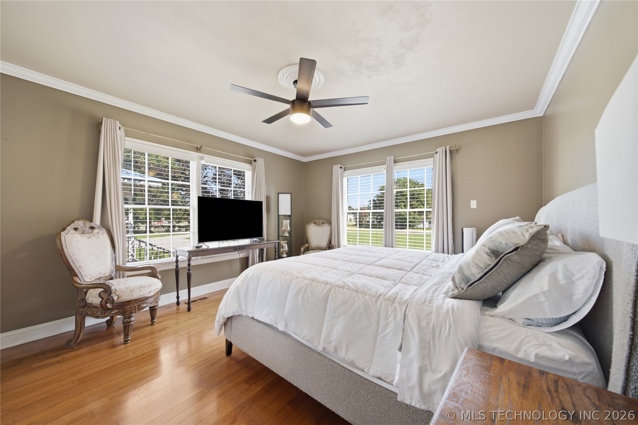 14 E Smith Avenue Property Photo 40