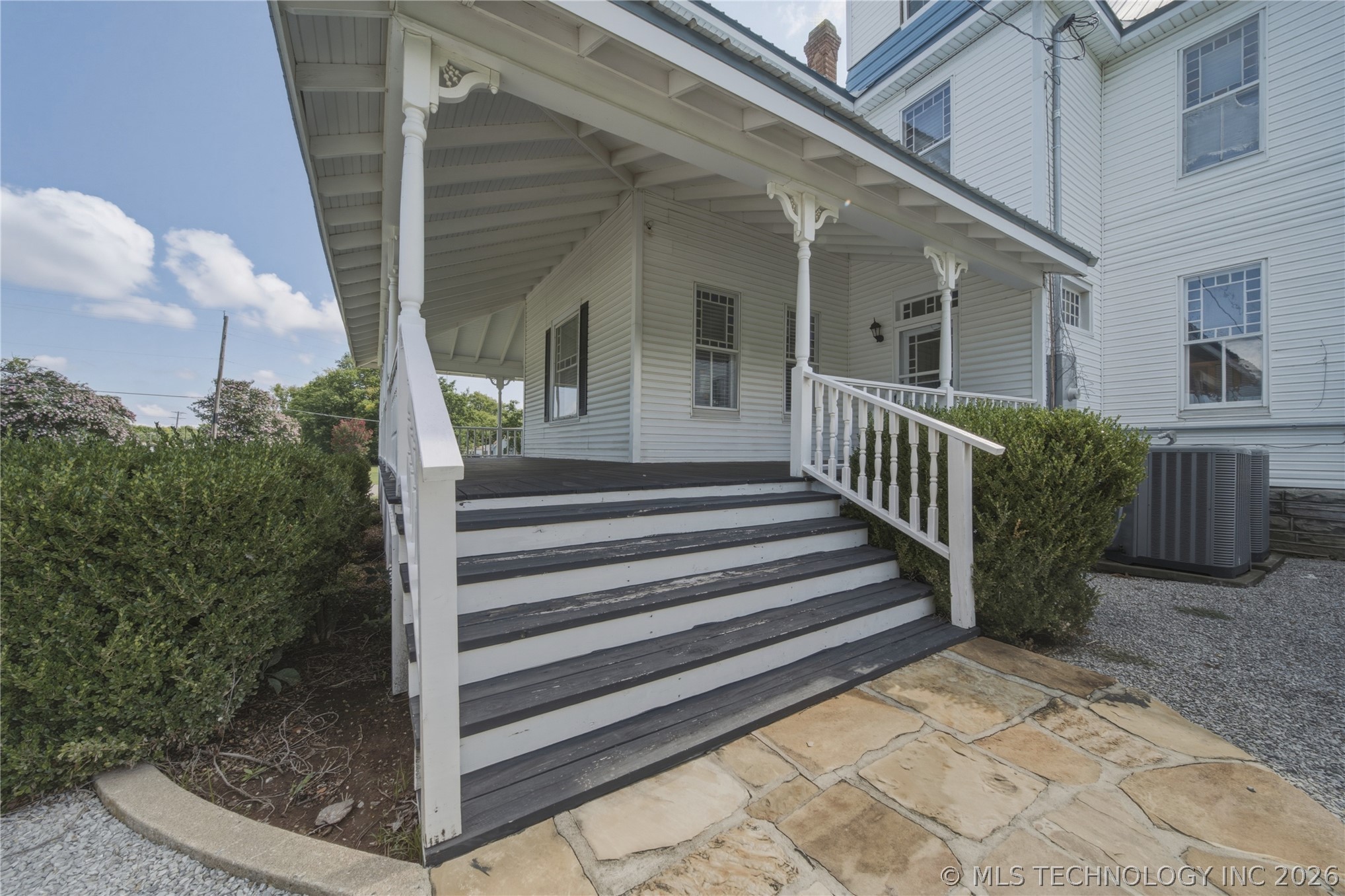 14 E Smith Avenue Property Photo 56