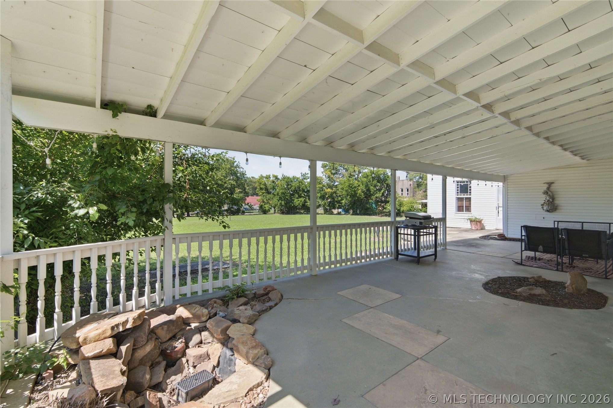 14 E Smith Avenue Property Photo 59