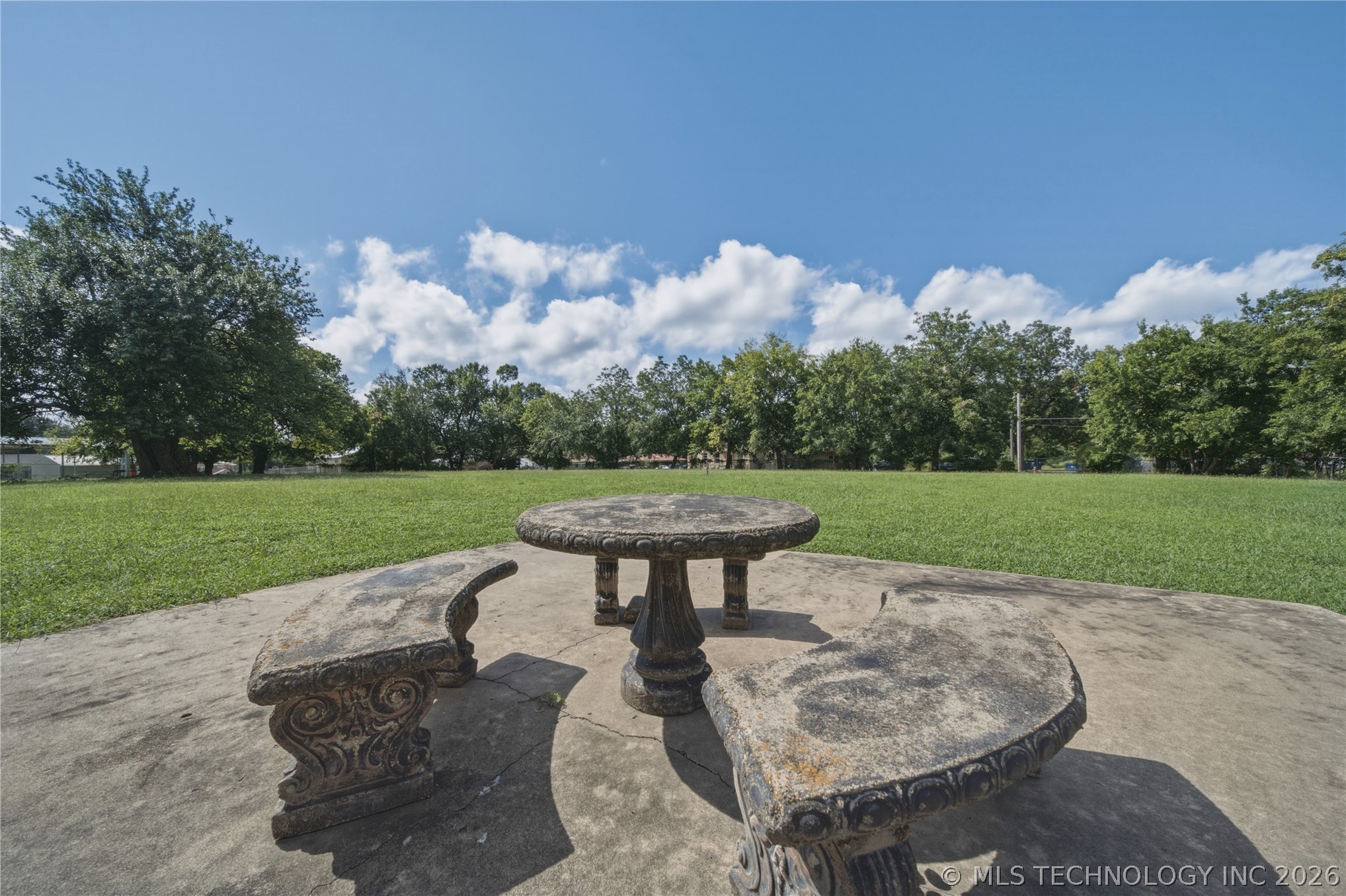 14 E Smith Avenue Property Photo 63