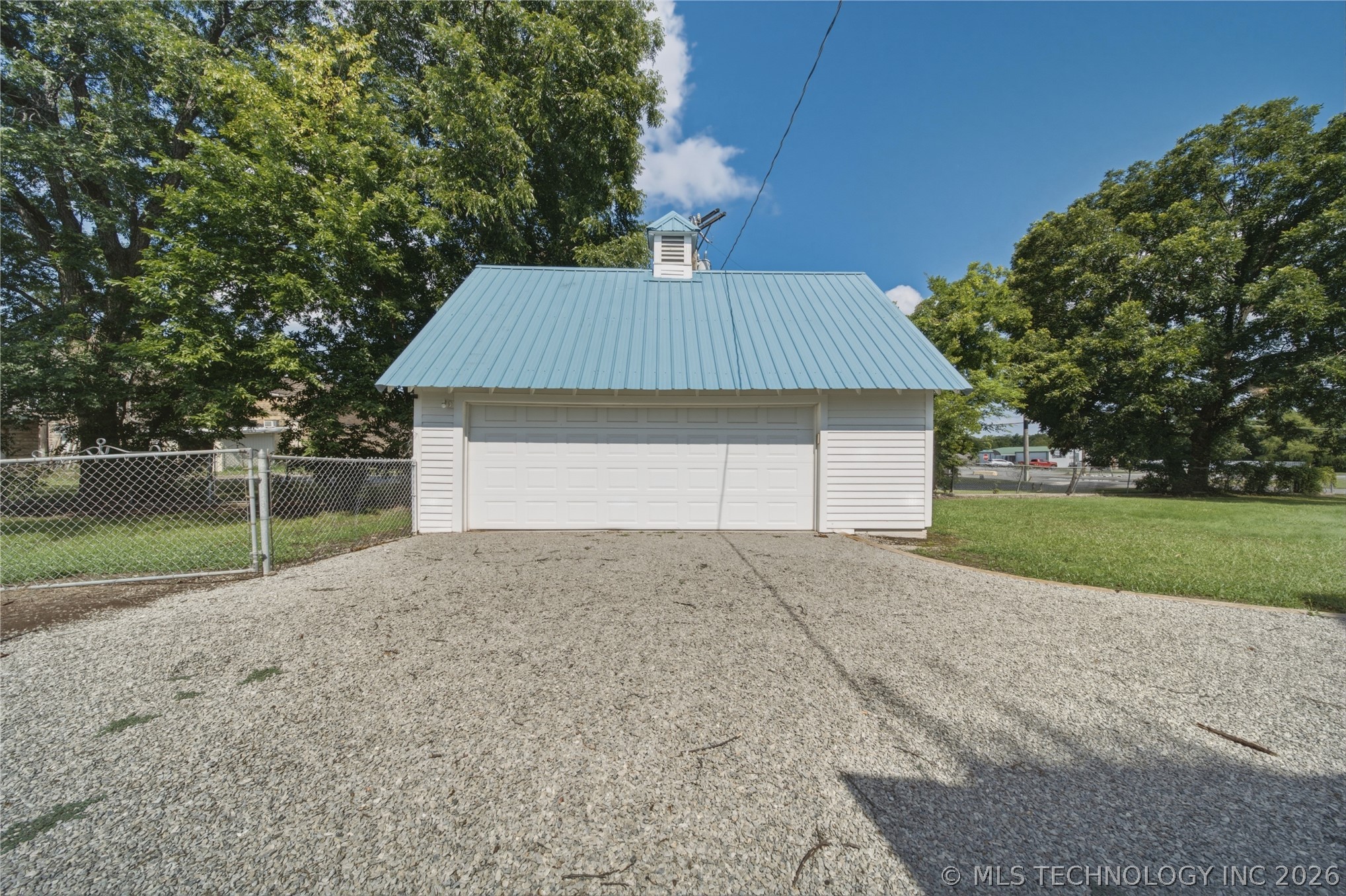 14 E Smith Avenue Property Photo 81