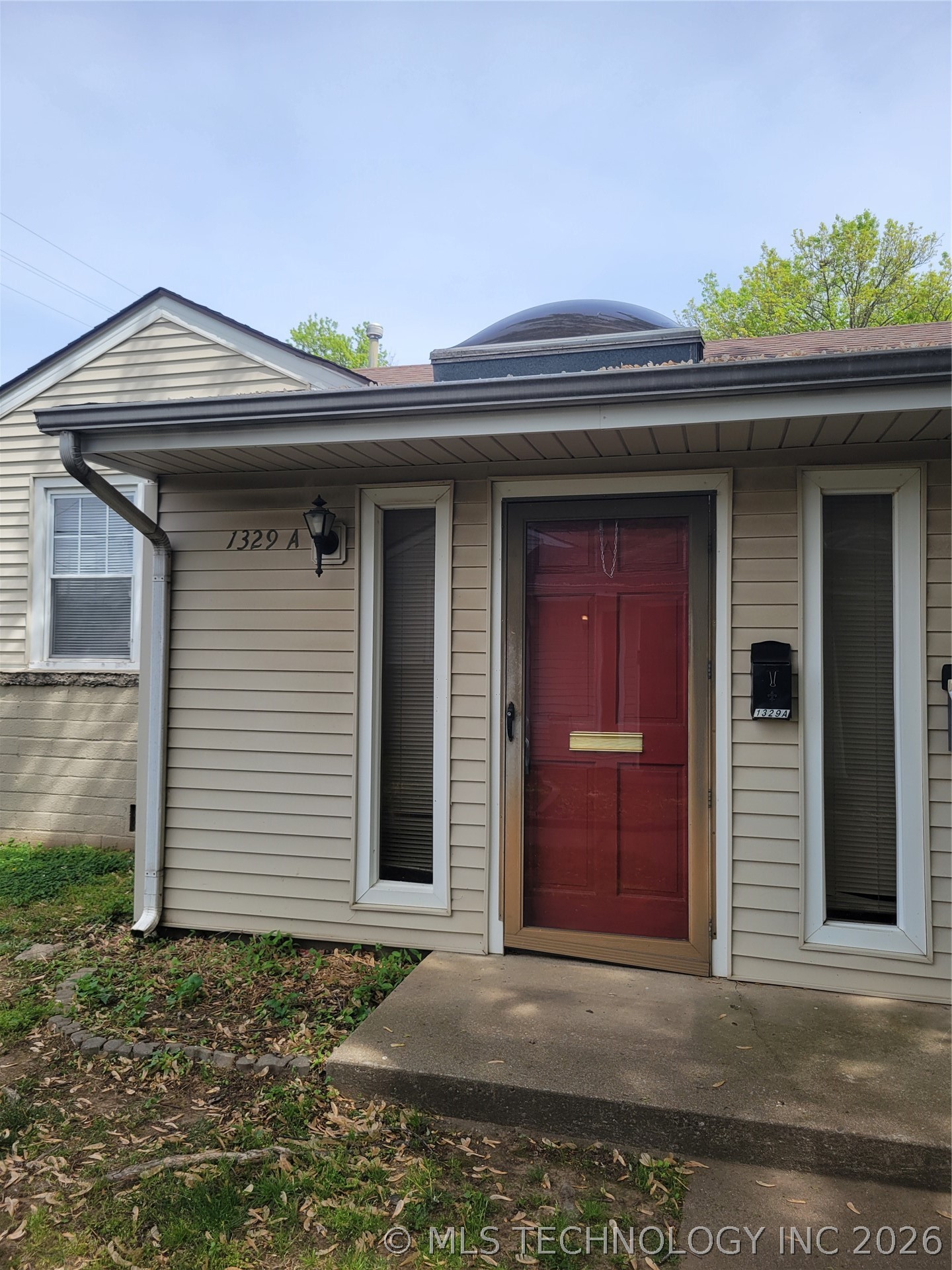1329 E 38th Street A Property Photo 1
