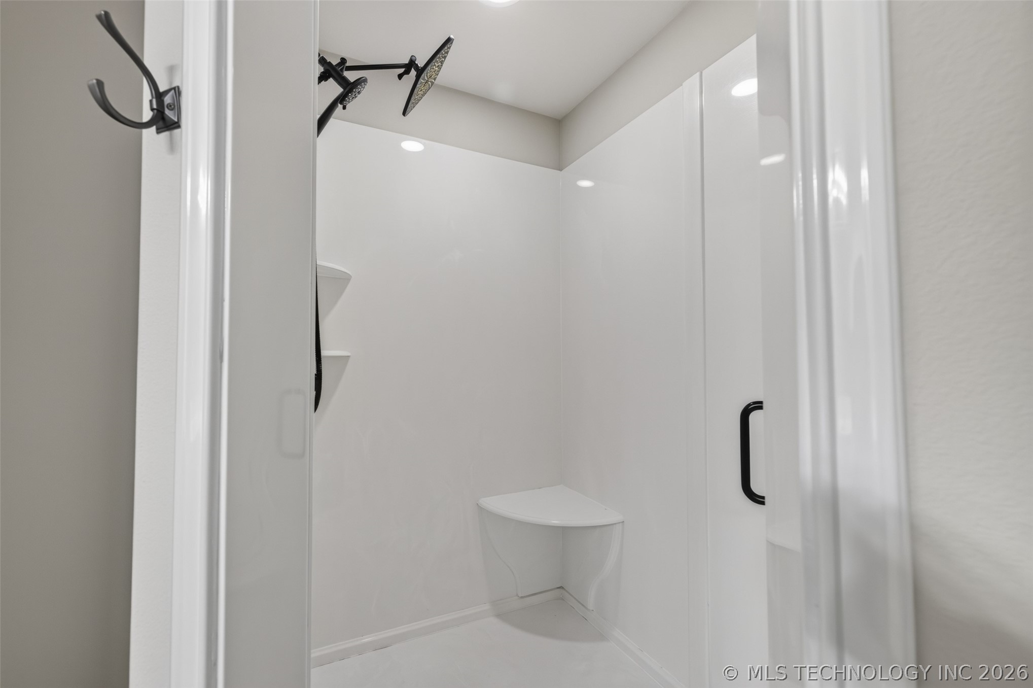 2450 S Narcissus Court Property Photo 21