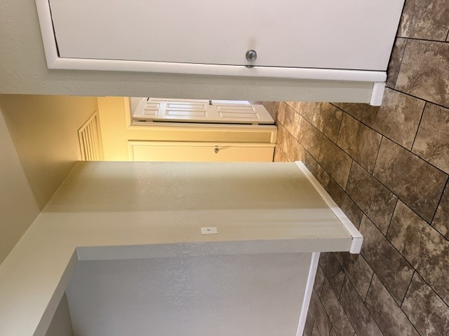 7827 Marilyn Lane Property Photo 4