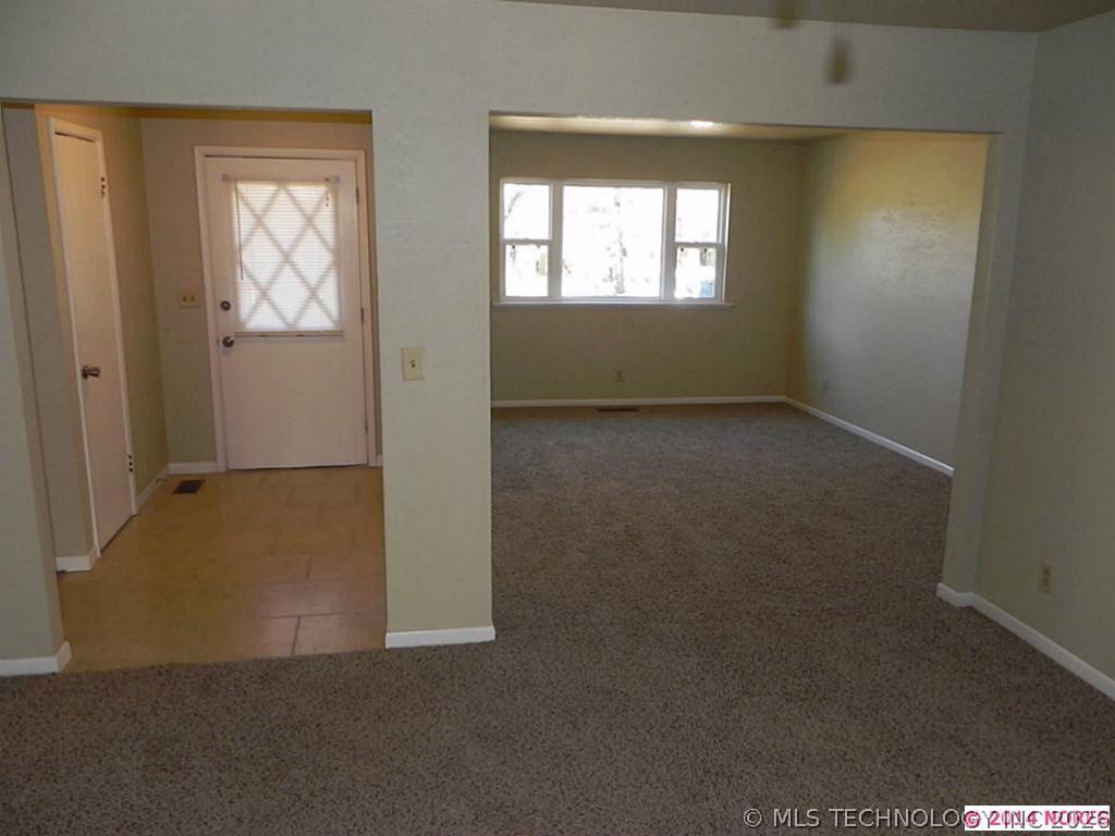 7827 Marilyn Lane Property Photo 7