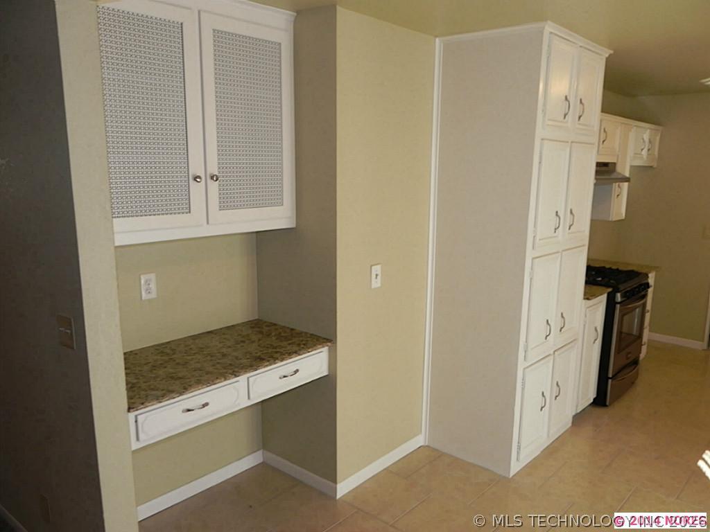 7827 Marilyn Lane Property Photo 8