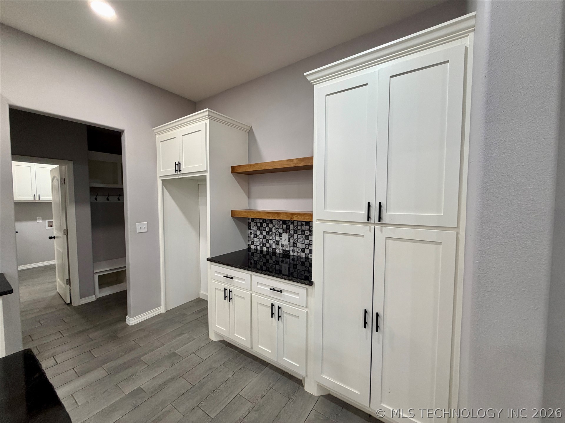 5937 S Julian Boulevard Property Photo 13