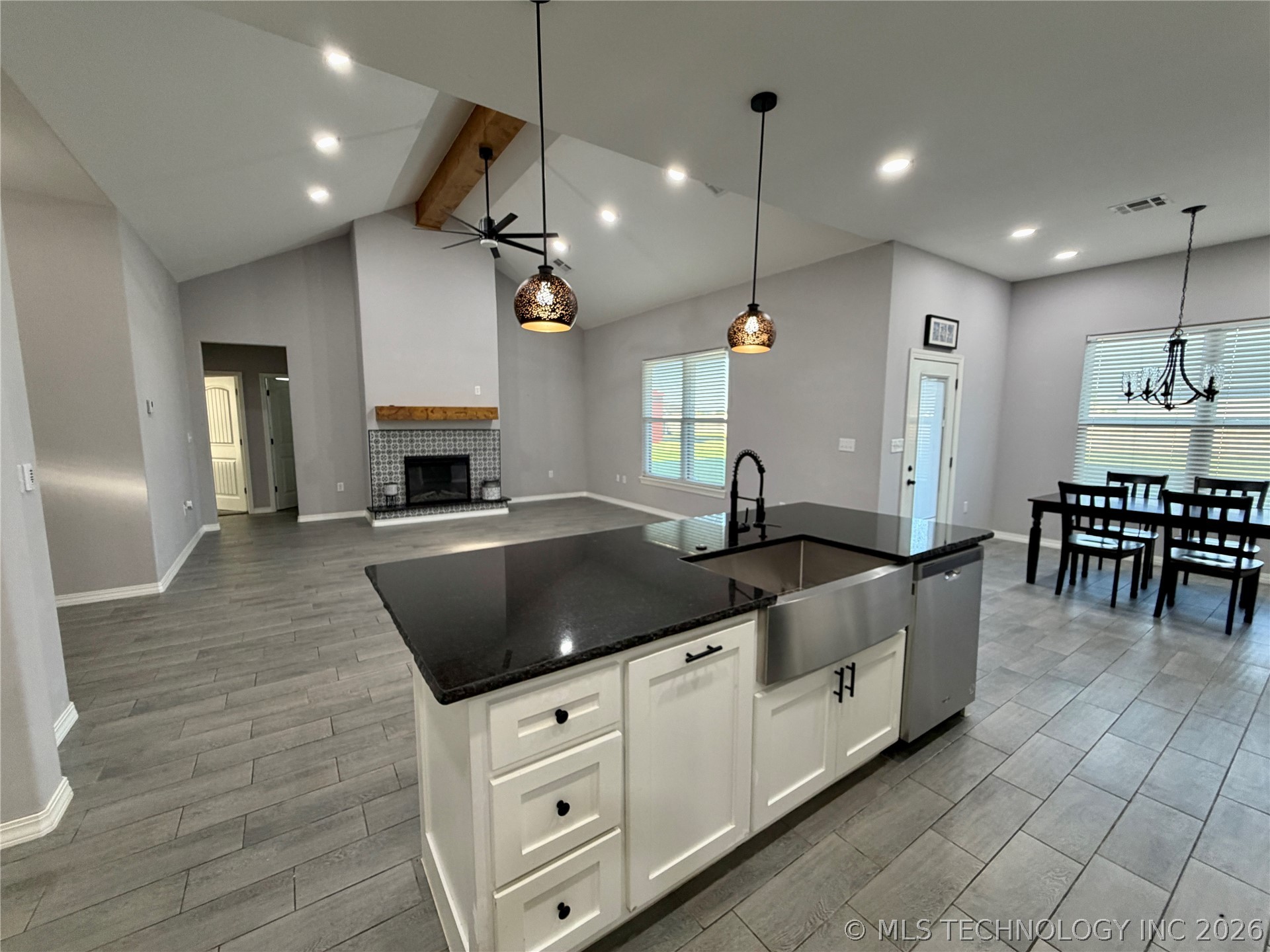 5937 S Julian Boulevard Property Photo 16
