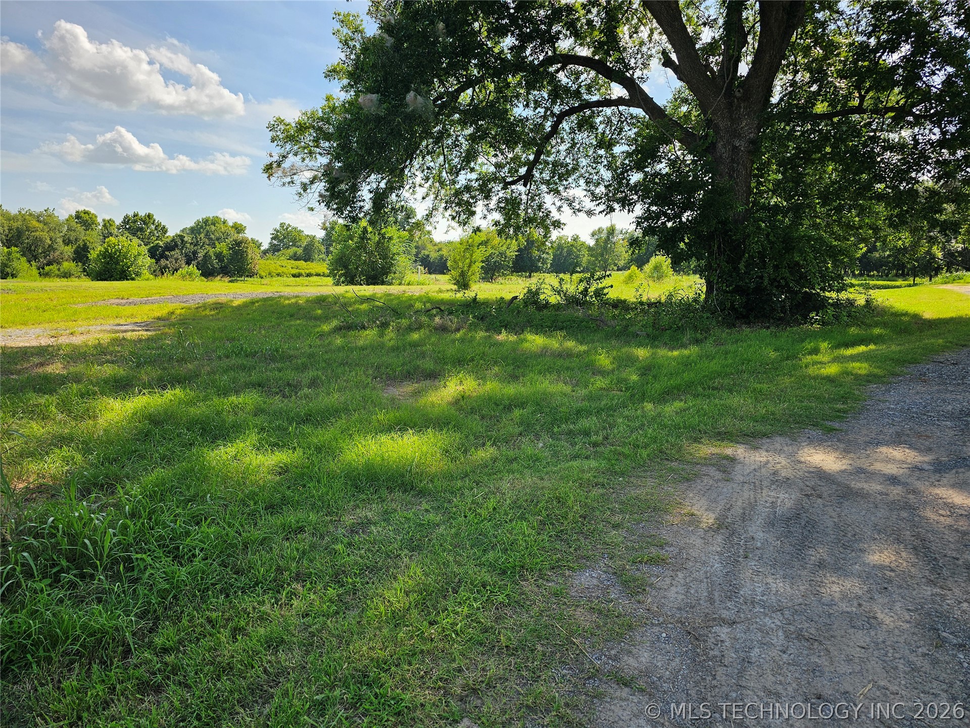 13218 S 78th East Avenue Property Photo 3