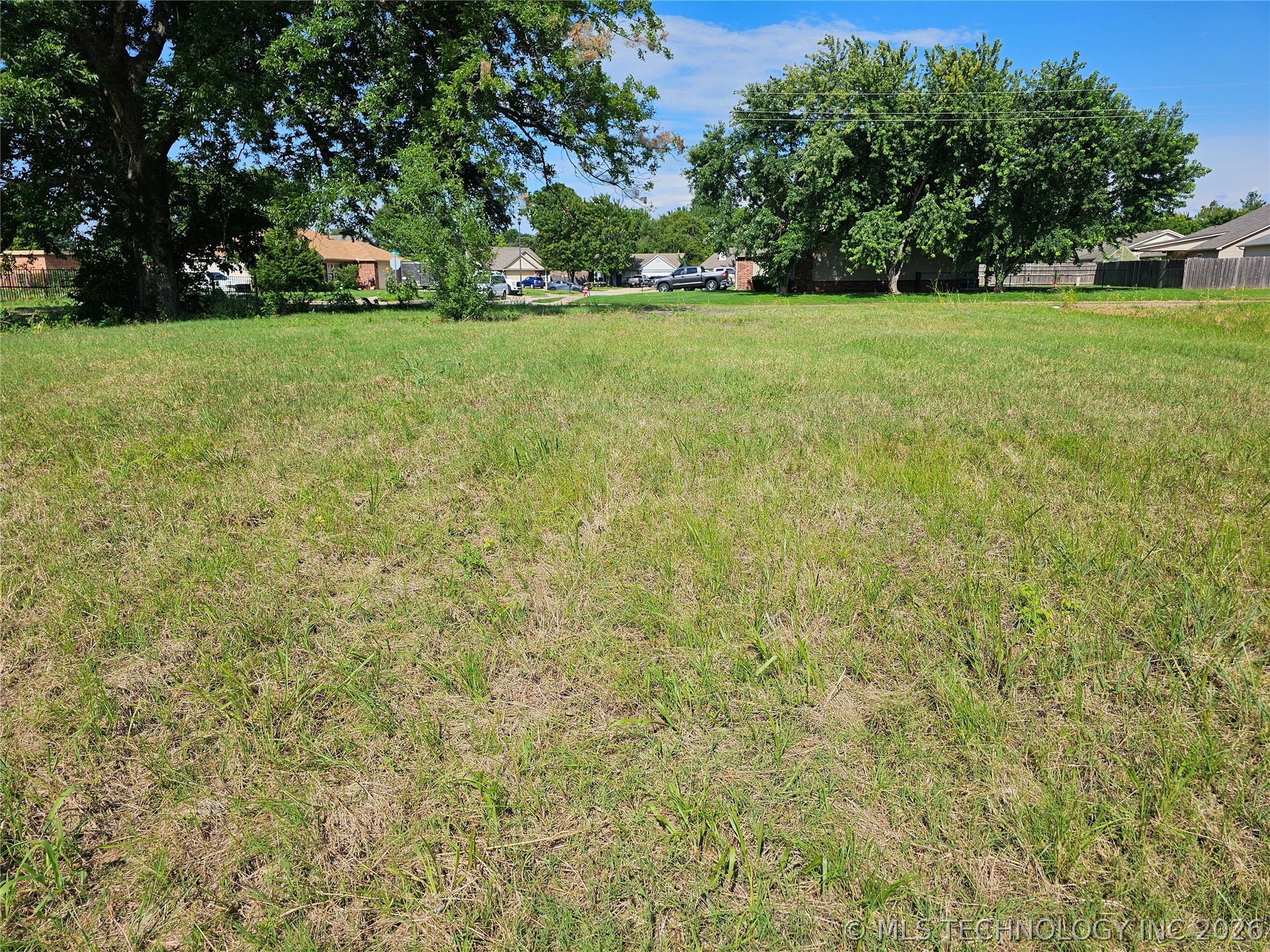 13218 S 78th East Avenue Property Photo 12