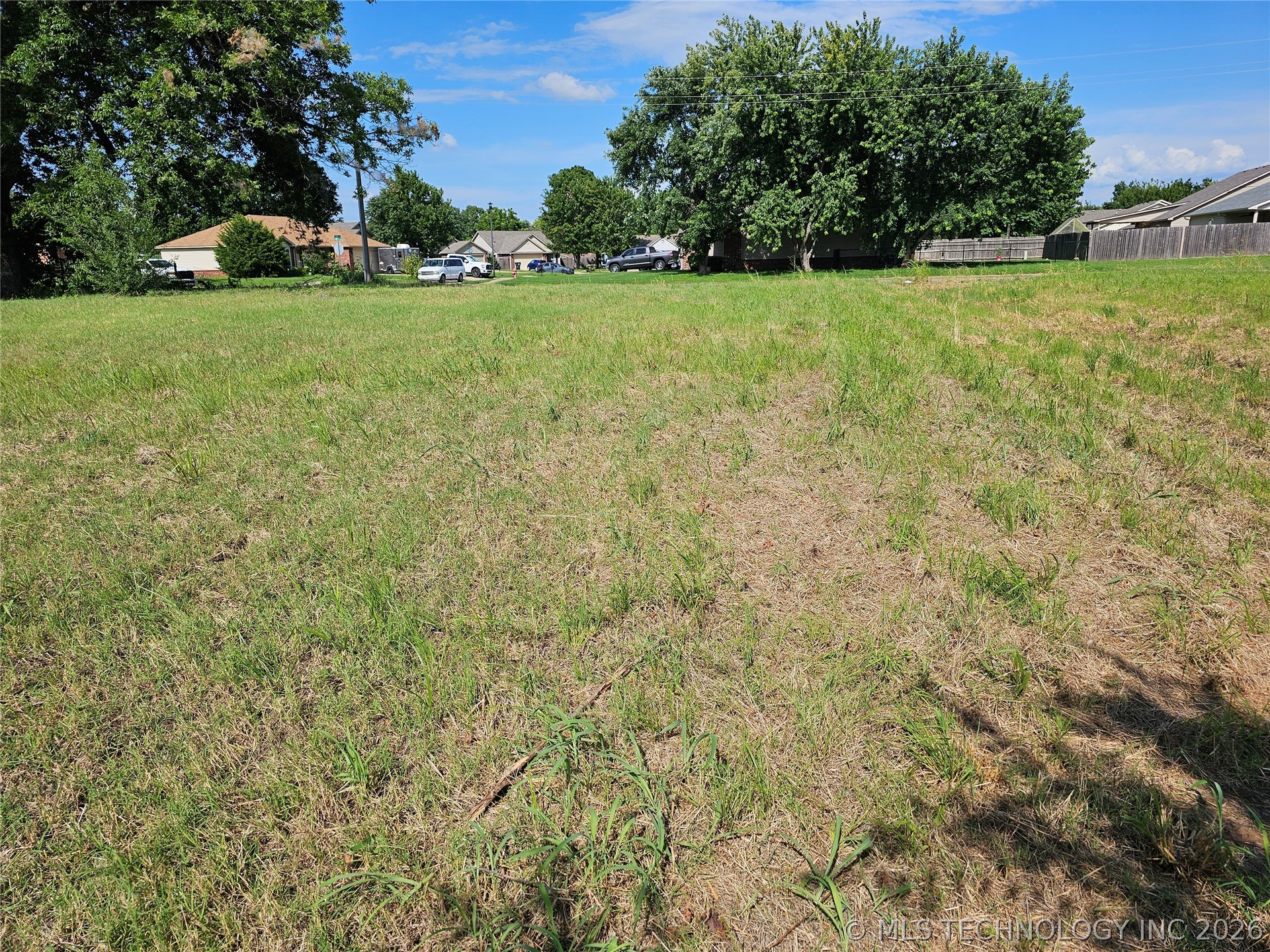 13218 S 78th East Avenue Property Photo 15