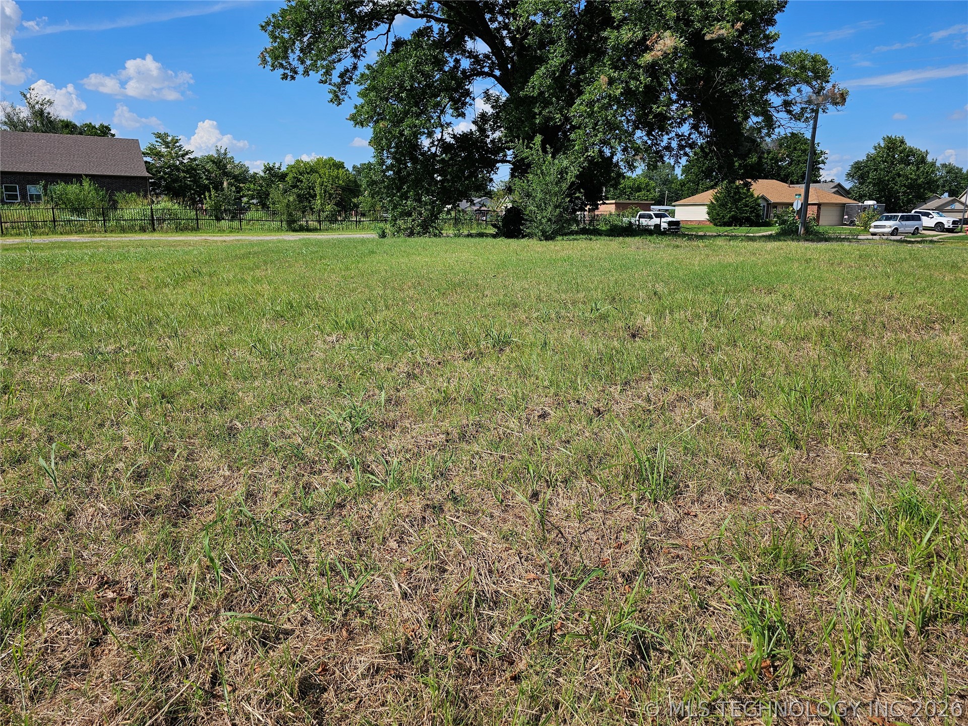 13218 S 78th East Avenue Property Photo 16