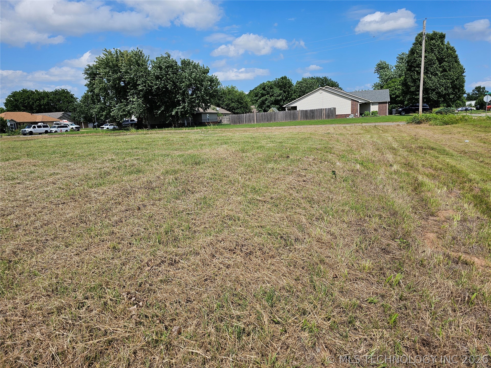 13230 S 78th East Avenue Property Photo 16